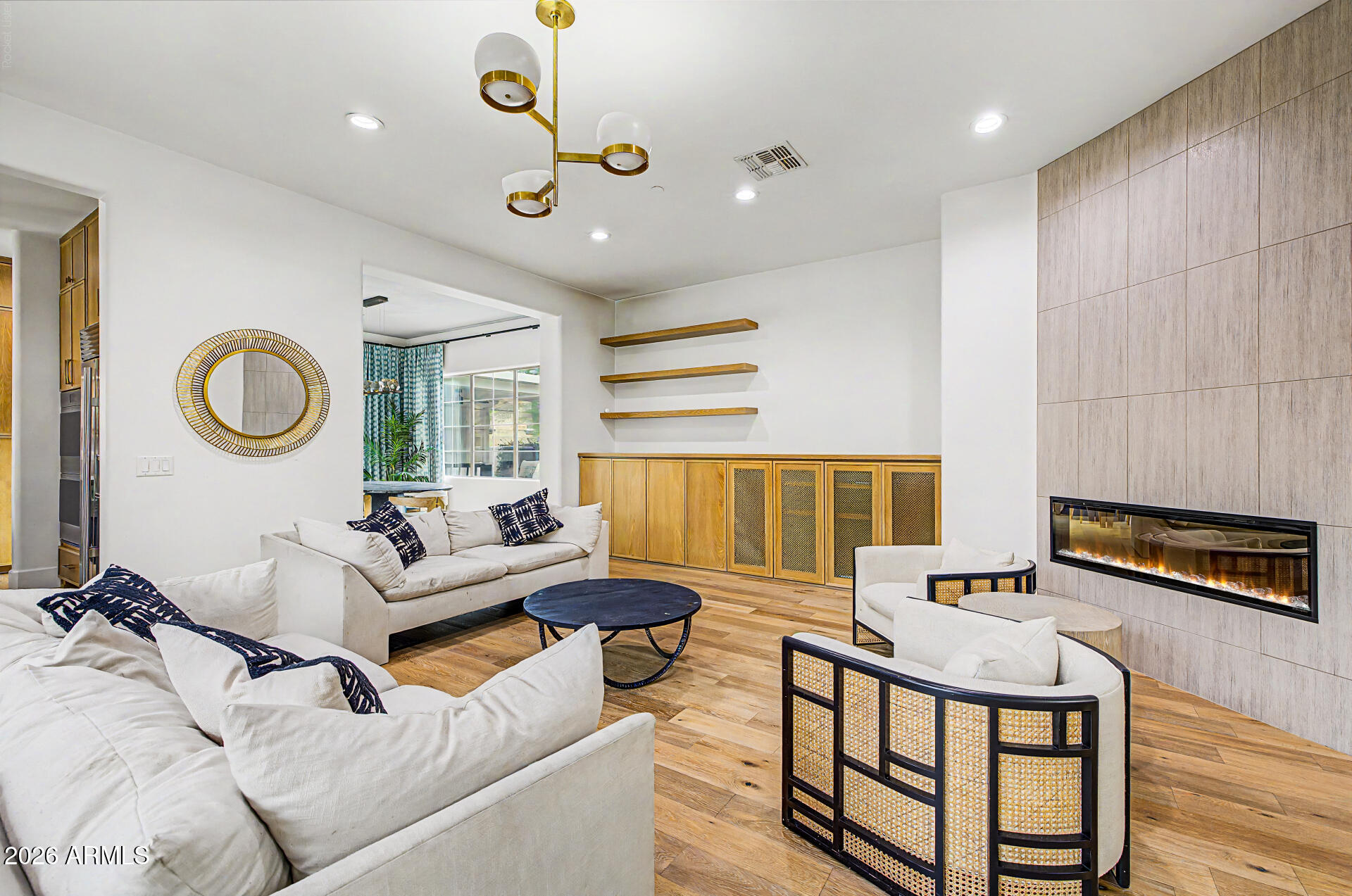 DC RANCH - Residential