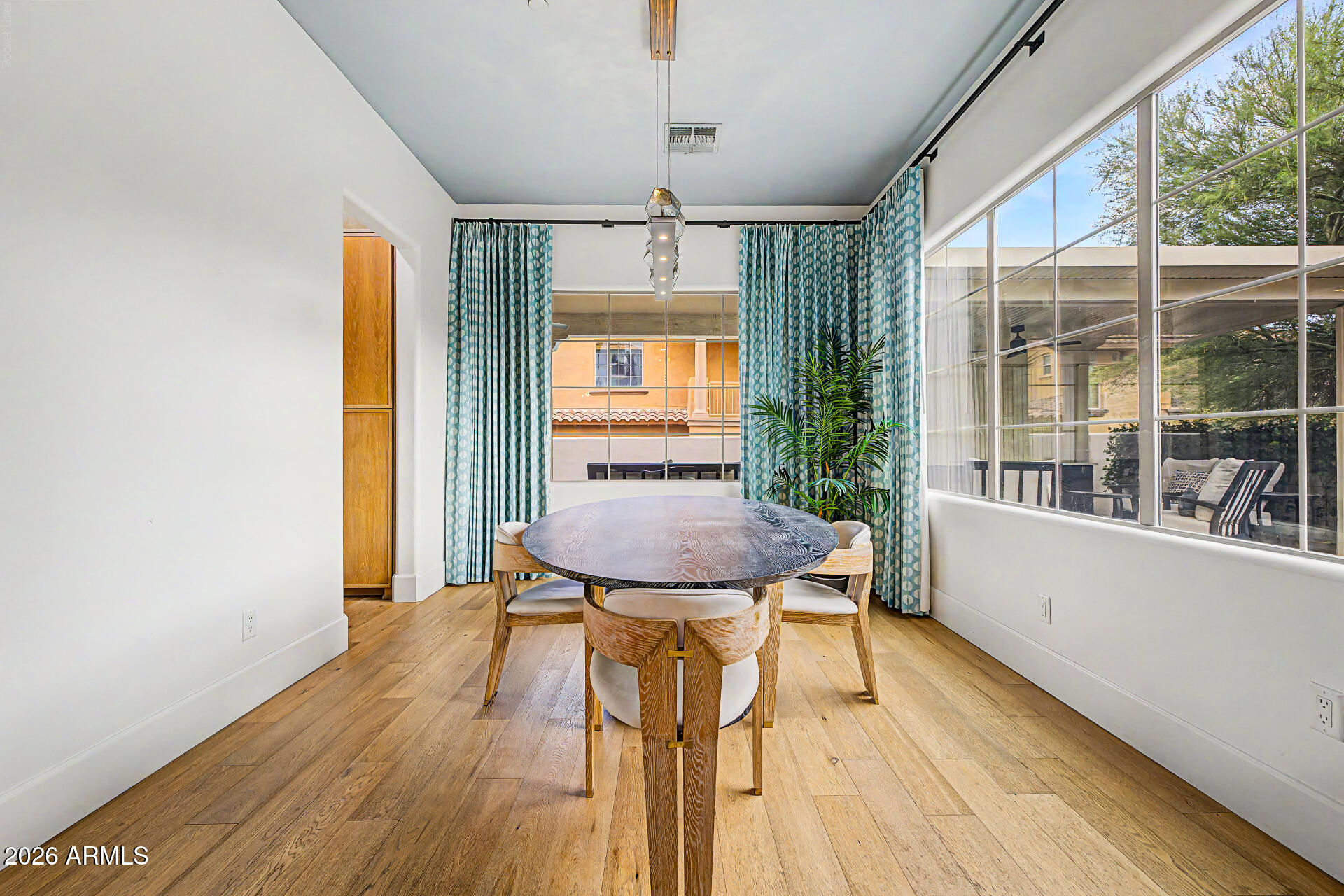 DC RANCH - Residential