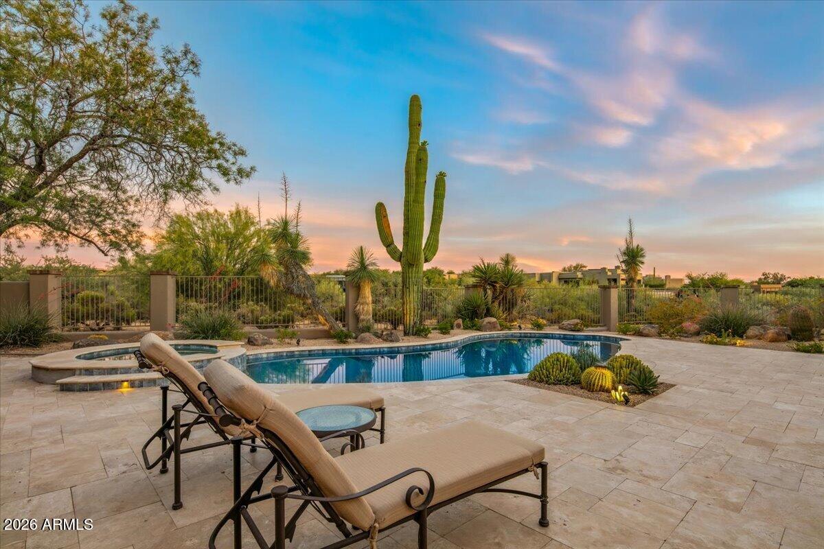 DESERT MOUNTAIN - Residential