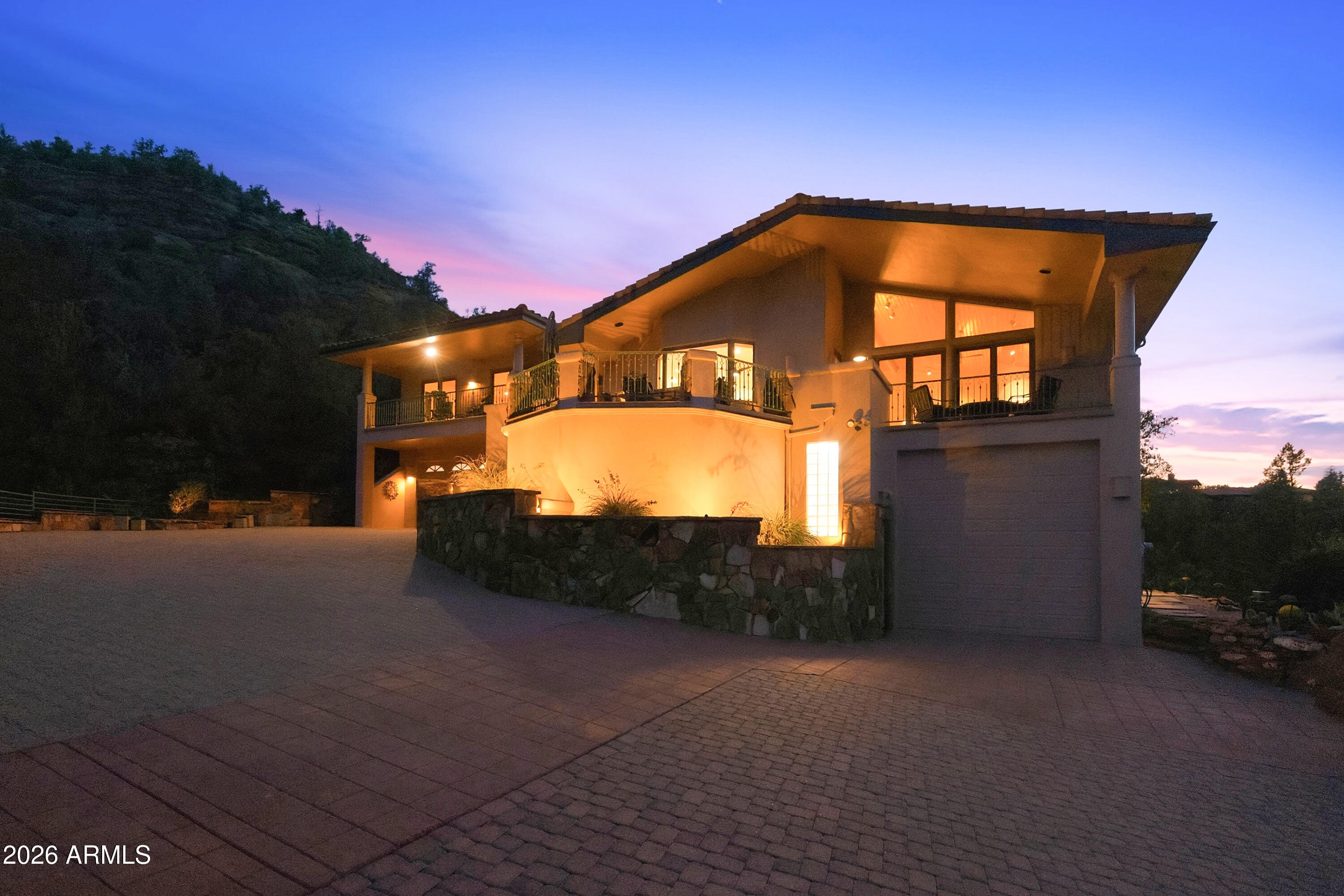 LES SPRINGS - Residential