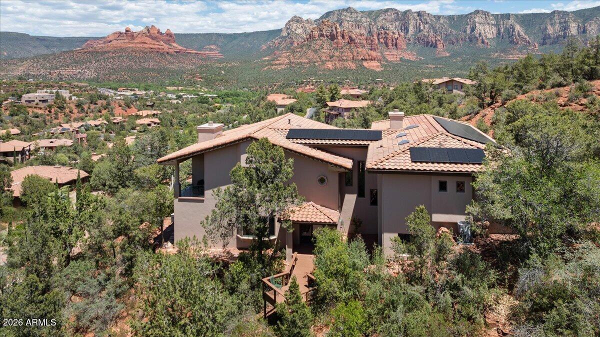 LES SPRINGS - Residential