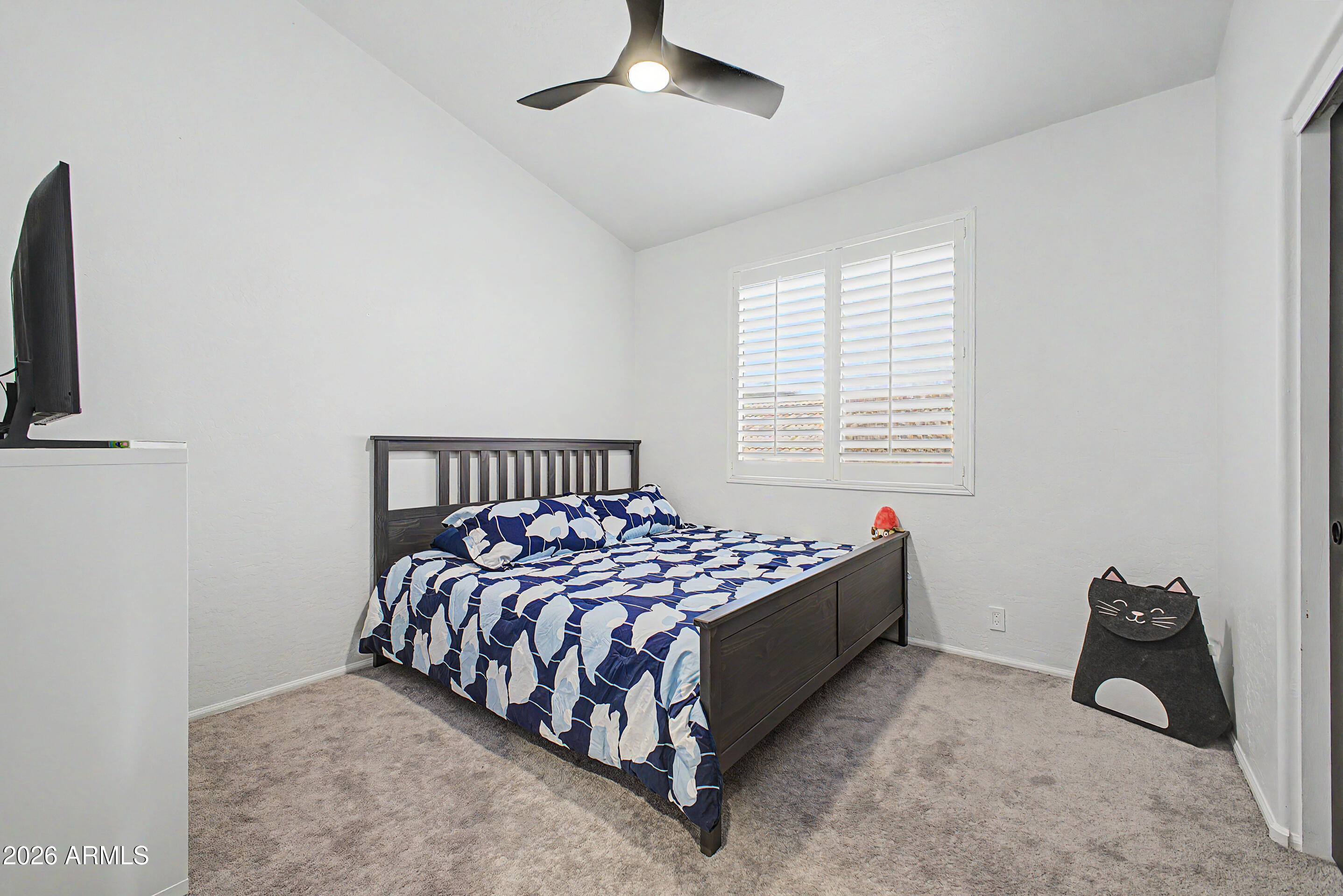 WARNER RANCH 4 UNIT ONE - Residential