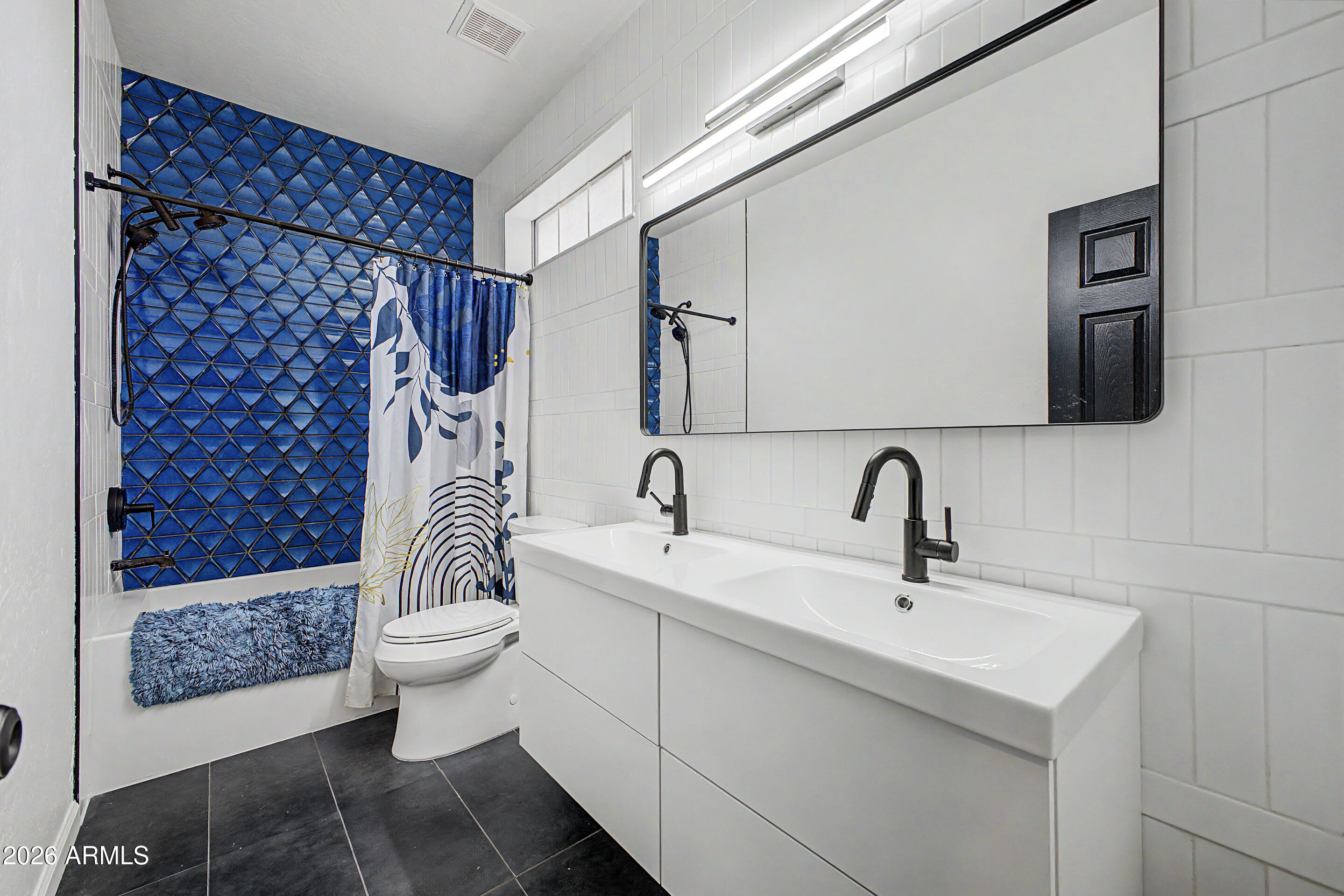 WARNER RANCH 4 UNIT ONE - Residential