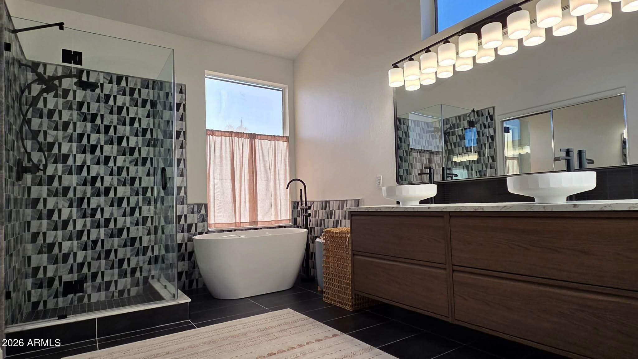 WARNER RANCH 4 UNIT ONE - Residential