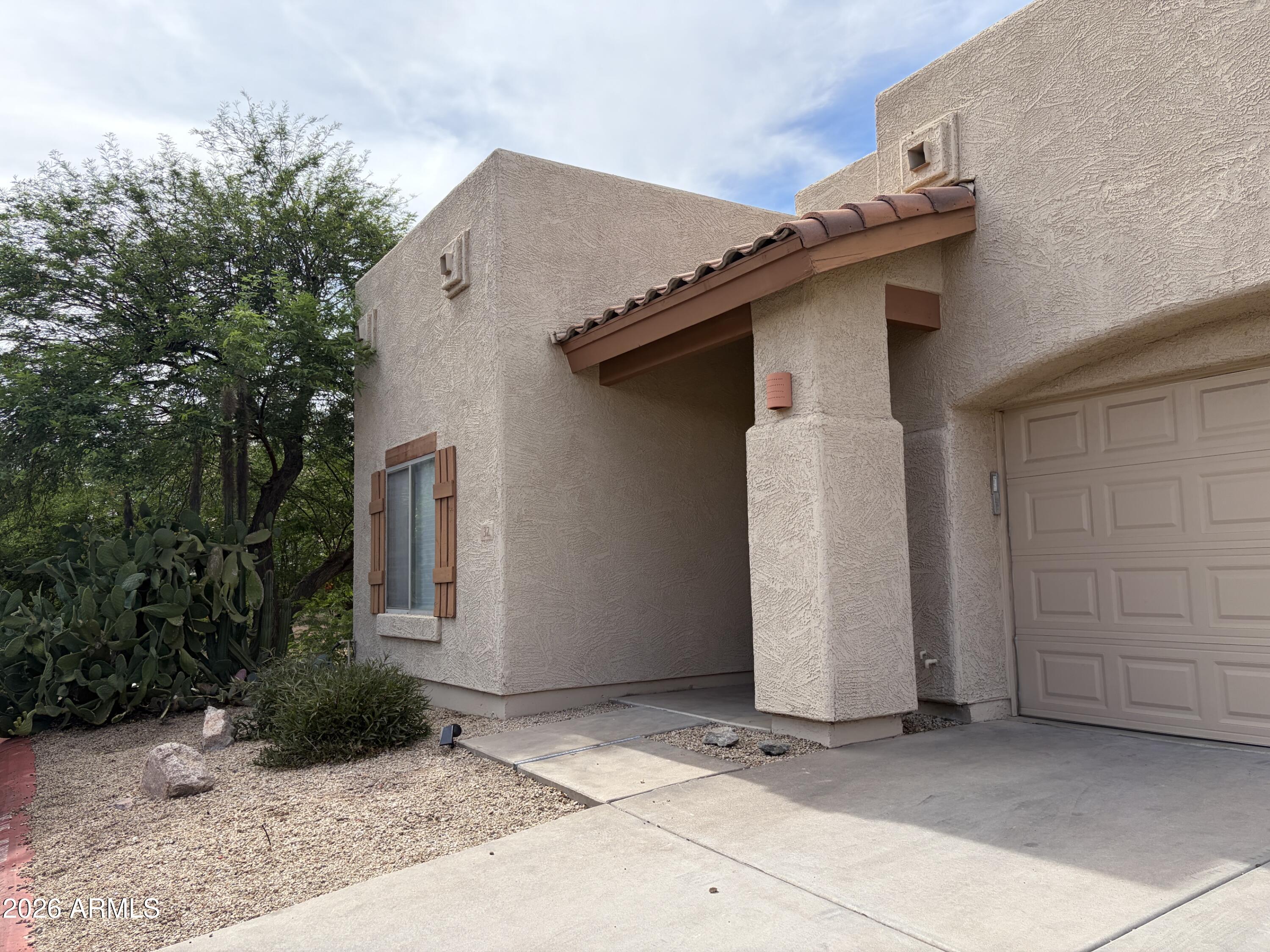 AUGUSTA CASITAS AMD - Residential Lease