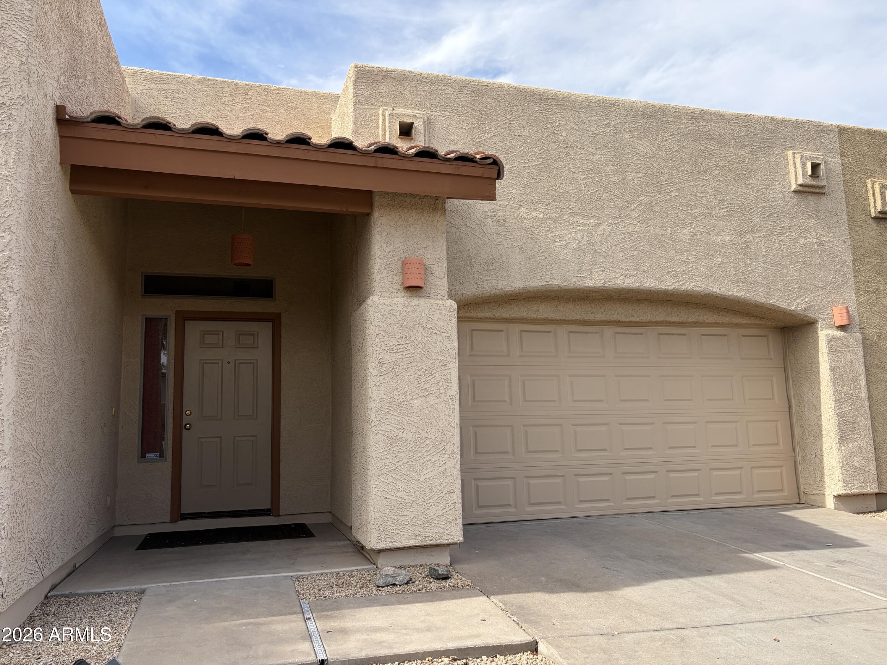 Every applicant over the age of 18 years old, must fill out an application and pay a $55.00 application fee. 
Move In Costs - 
$1,995.00 refundable security deposit 
$1,695.00 Monthly Rent 
$39.90 Monthly Admin Fee 
$250.00 one time nonrefundable tenant processing fee 
$375.00 refundable pet deposit (if applicable)