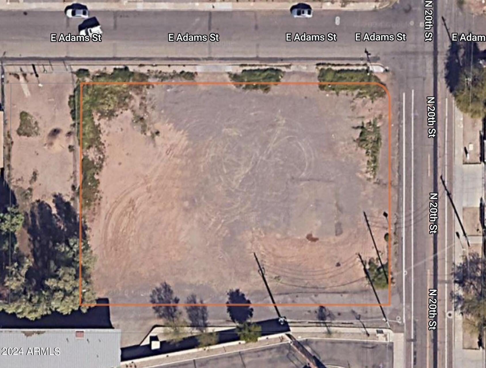 30 N 20th St in Phoenix, Arizona, offers a premier infill development opportunity within one of the most rapidly evolving urban corridors in the region. Ideally situated between Downtown and Midtown Phoenix, the site provides seamless access to the city's most significant employment, education, transit,
and cultural amenities. Located in a federally designated Opportunity Zone, the property sits in a strategic position to benefit from both public and private reinvestment that continues to fuel growth in the Central City area.  The surrounding neighborhood has experienced multifaceted redevelopment over the past decade, driven by demand for higher-density housing close to the urban core.