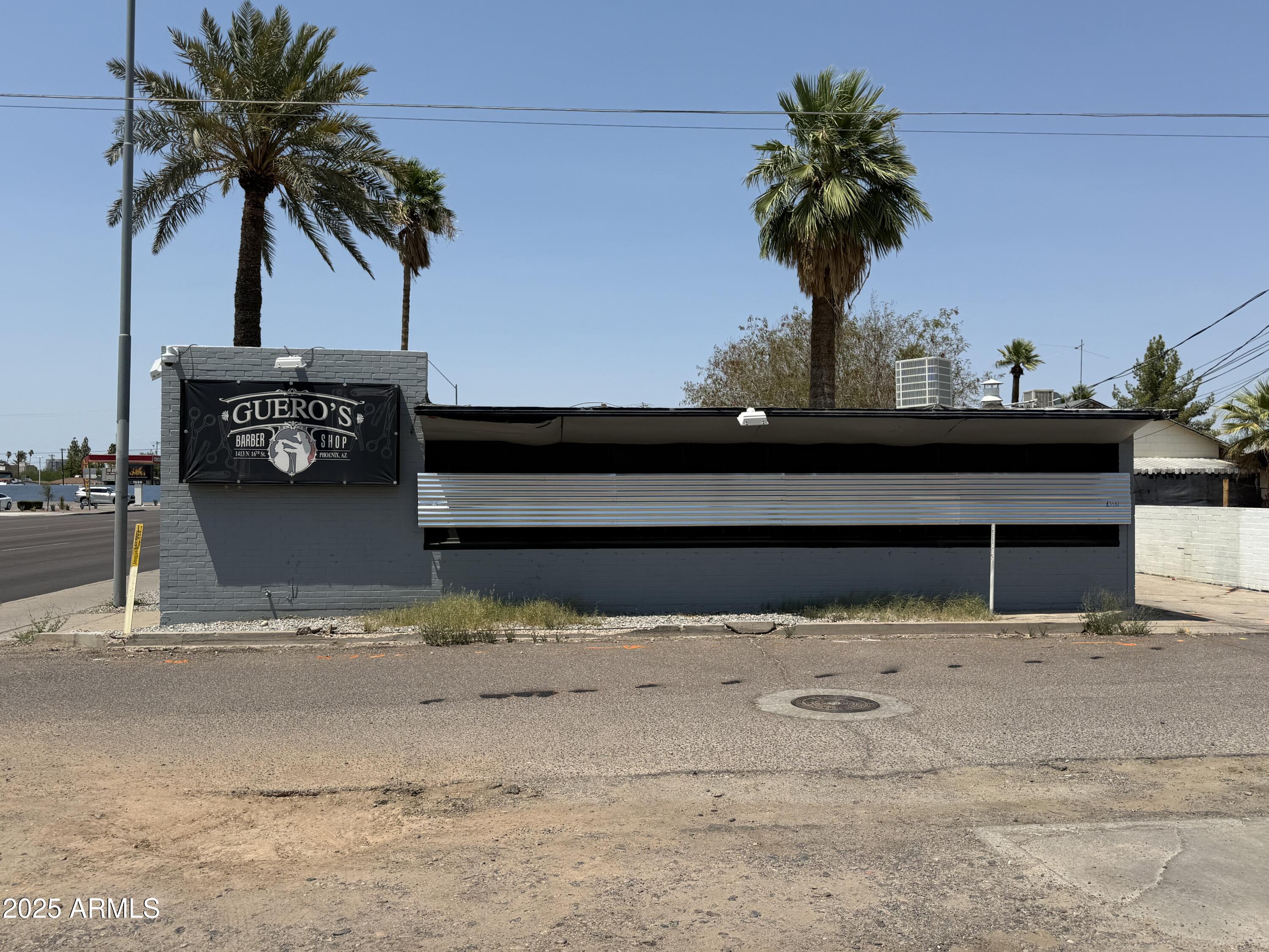 MCDOWELL HEIGHTS - Commercial Sale