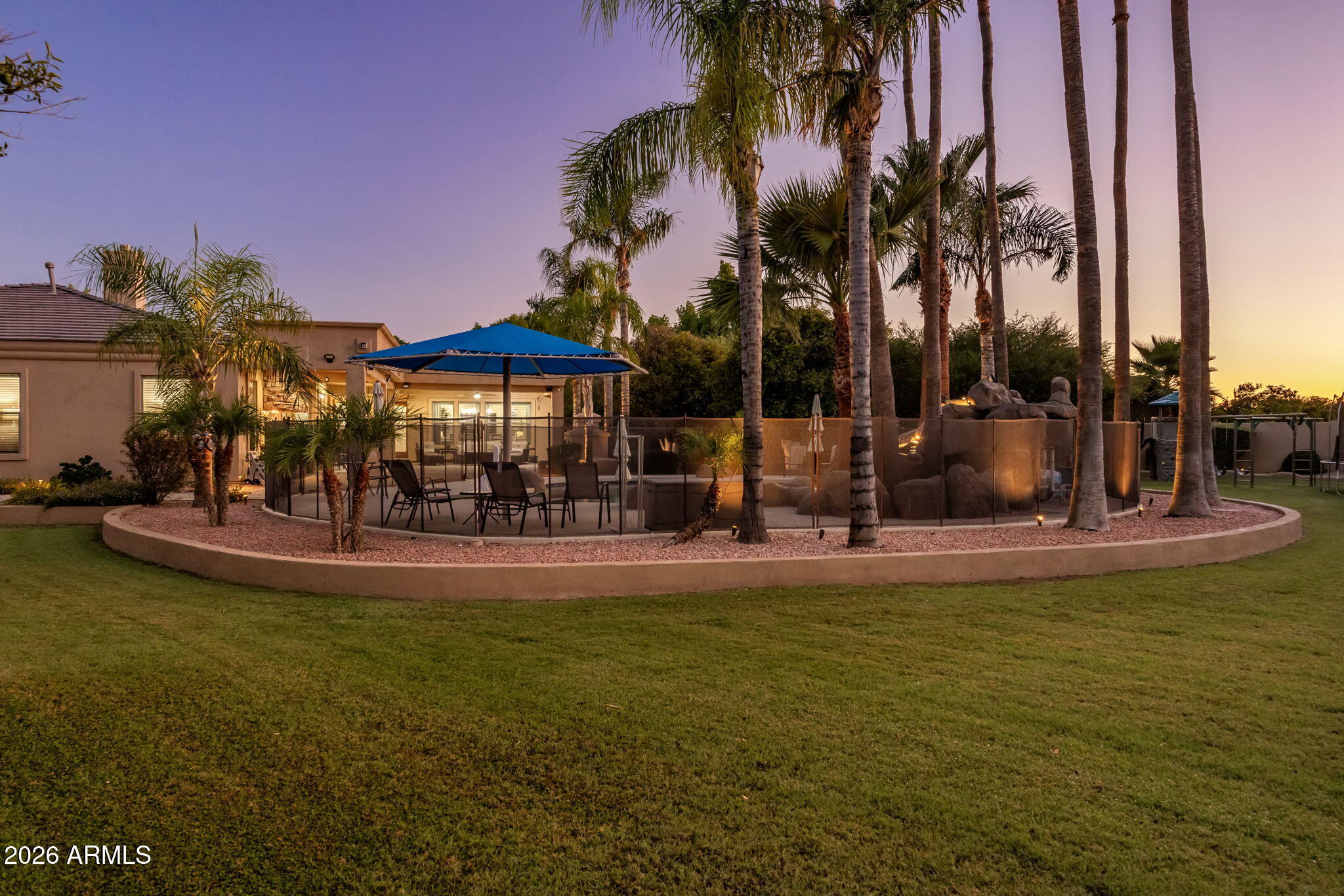 VISTA ESTANCIA - Residential