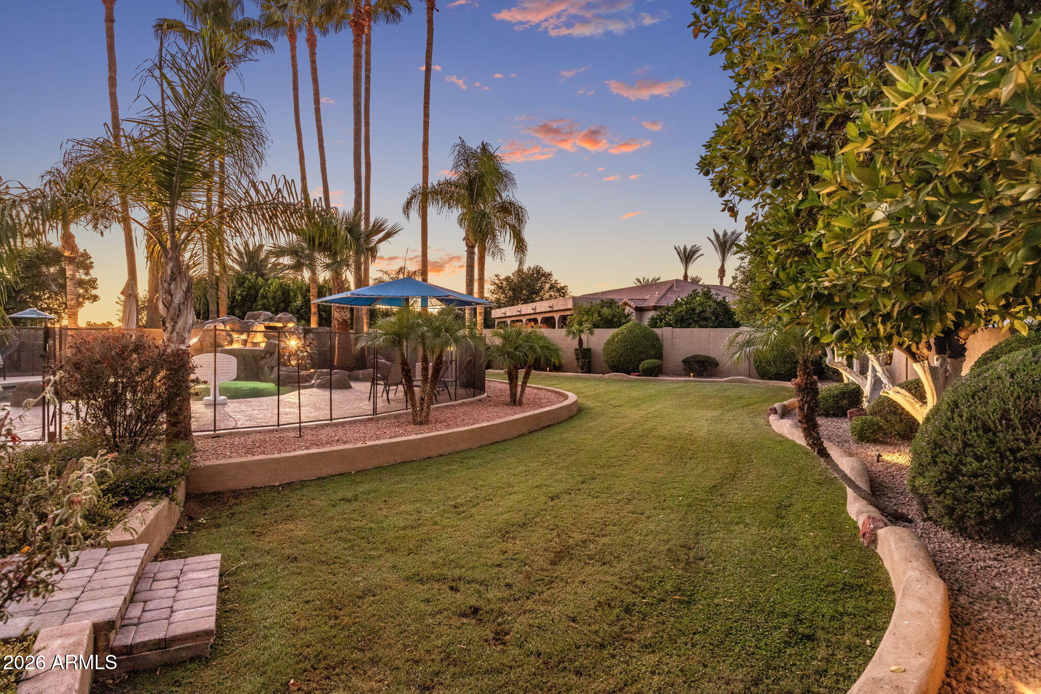 VISTA ESTANCIA - Residential
