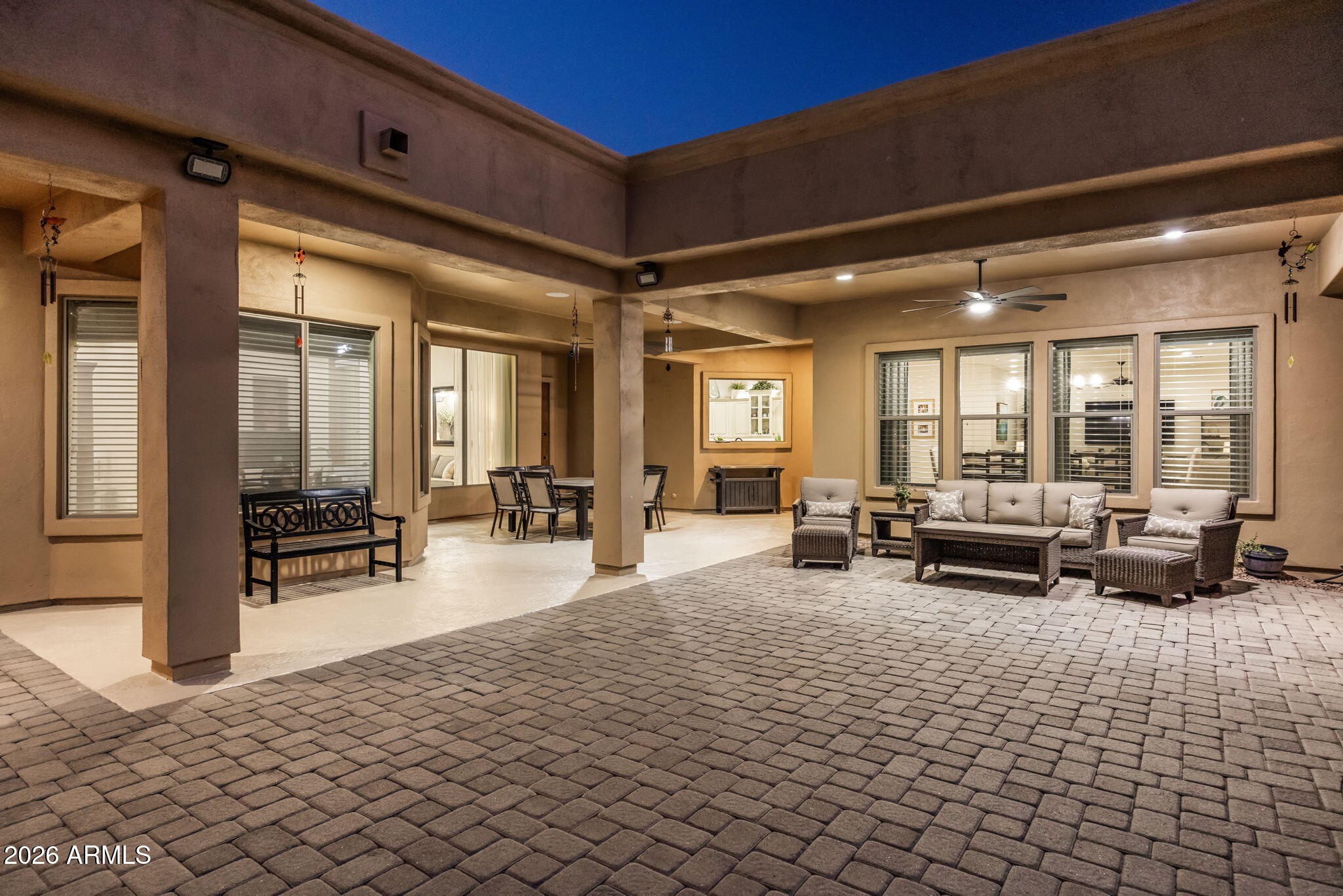 VISTA ESTANCIA - Residential