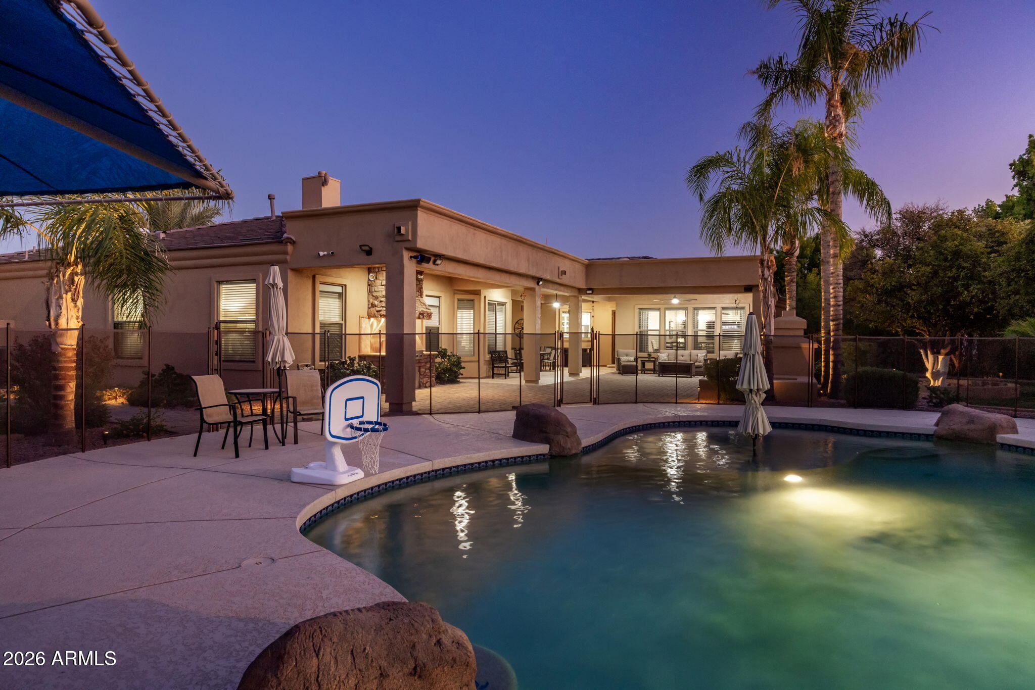 VISTA ESTANCIA - Residential