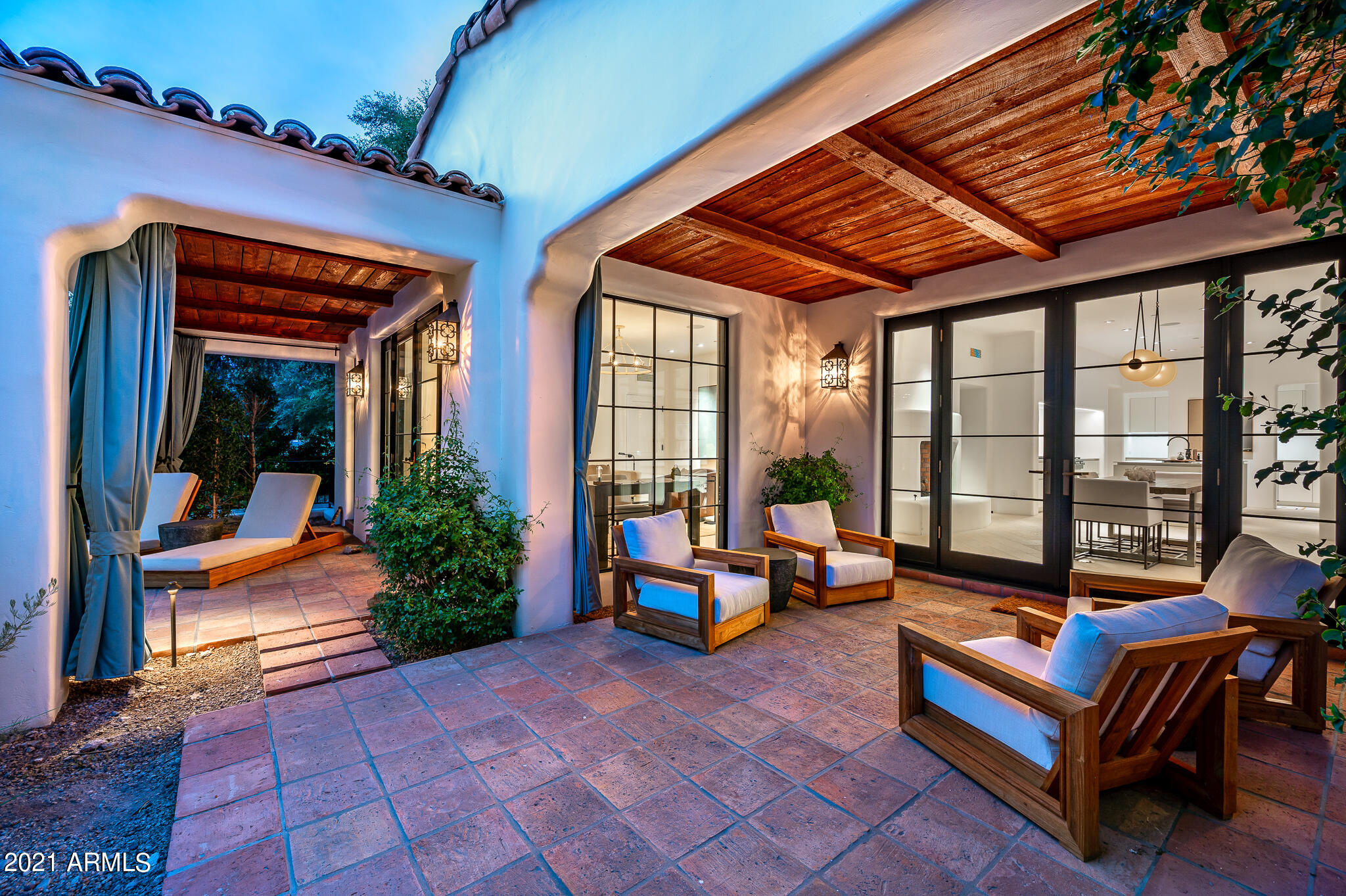 PARADISVE VALLES ESTATES - Residential