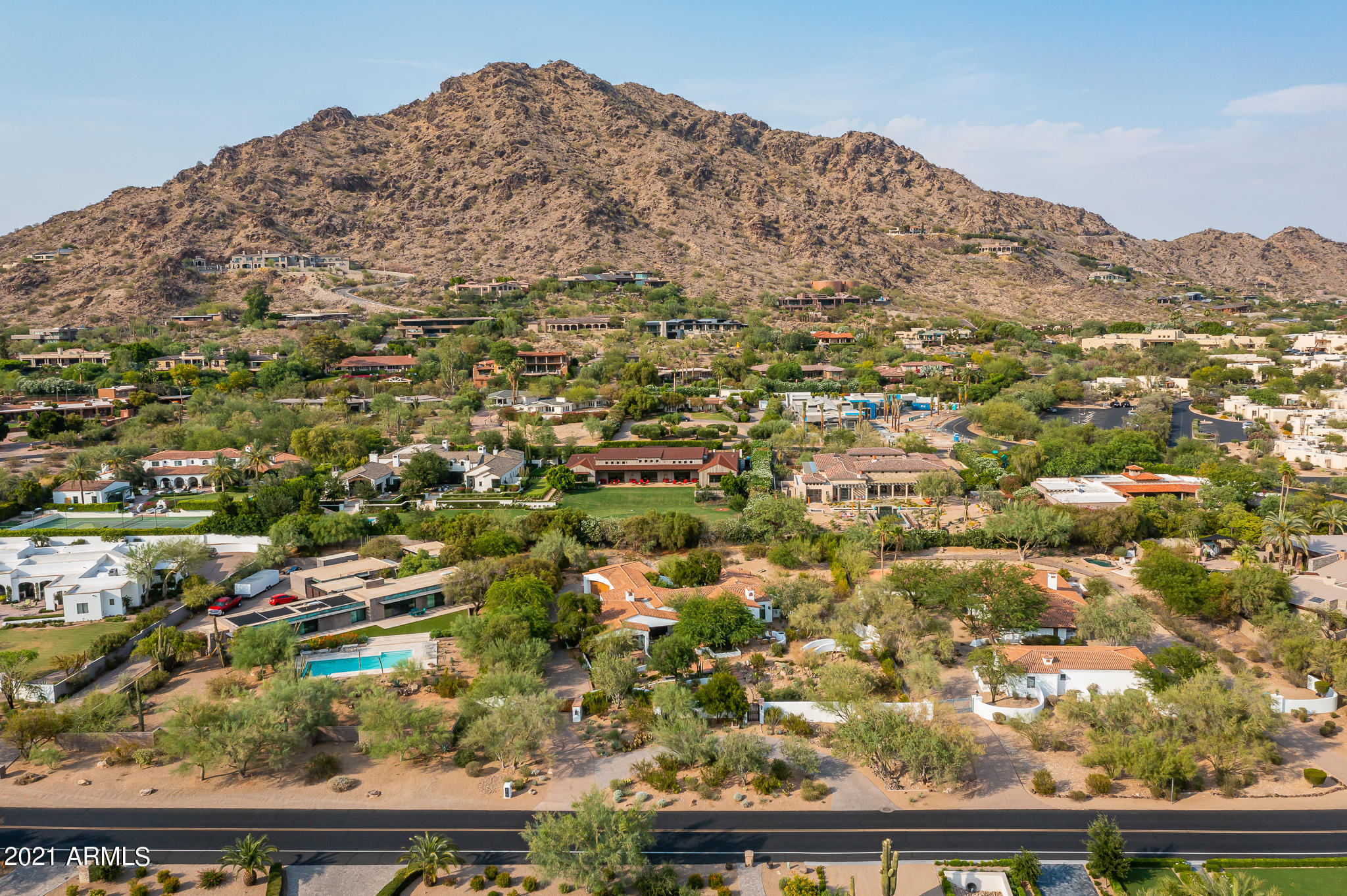 PARADISVE VALLES ESTATES - Residential