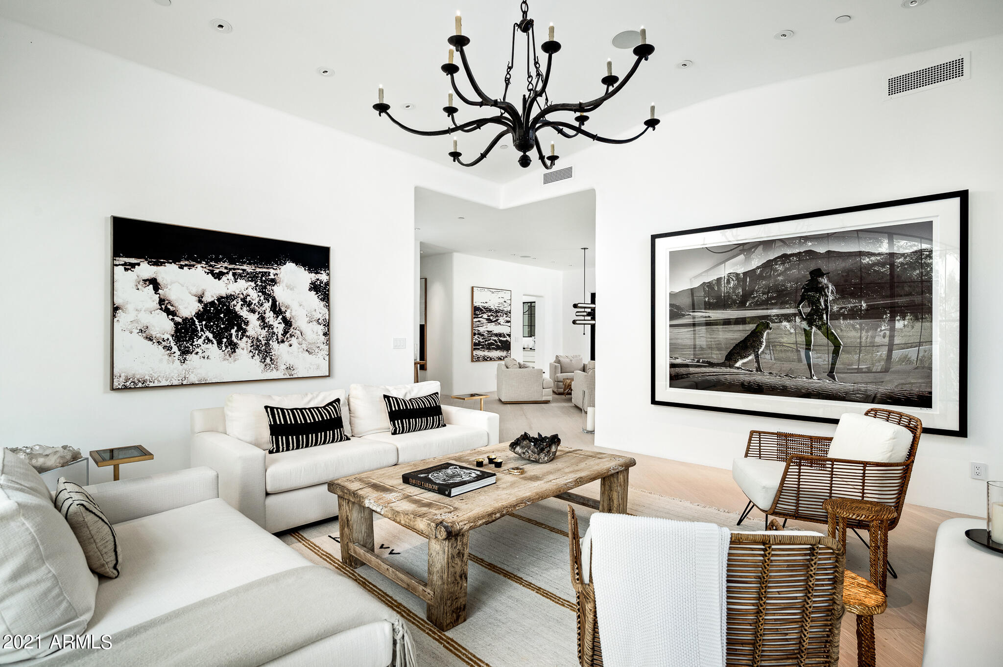PARADISVE VALLES ESTATES - Residential