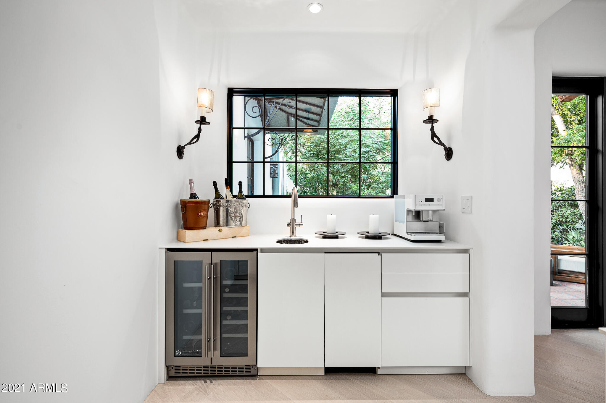 PARADISVE VALLES ESTATES - Residential