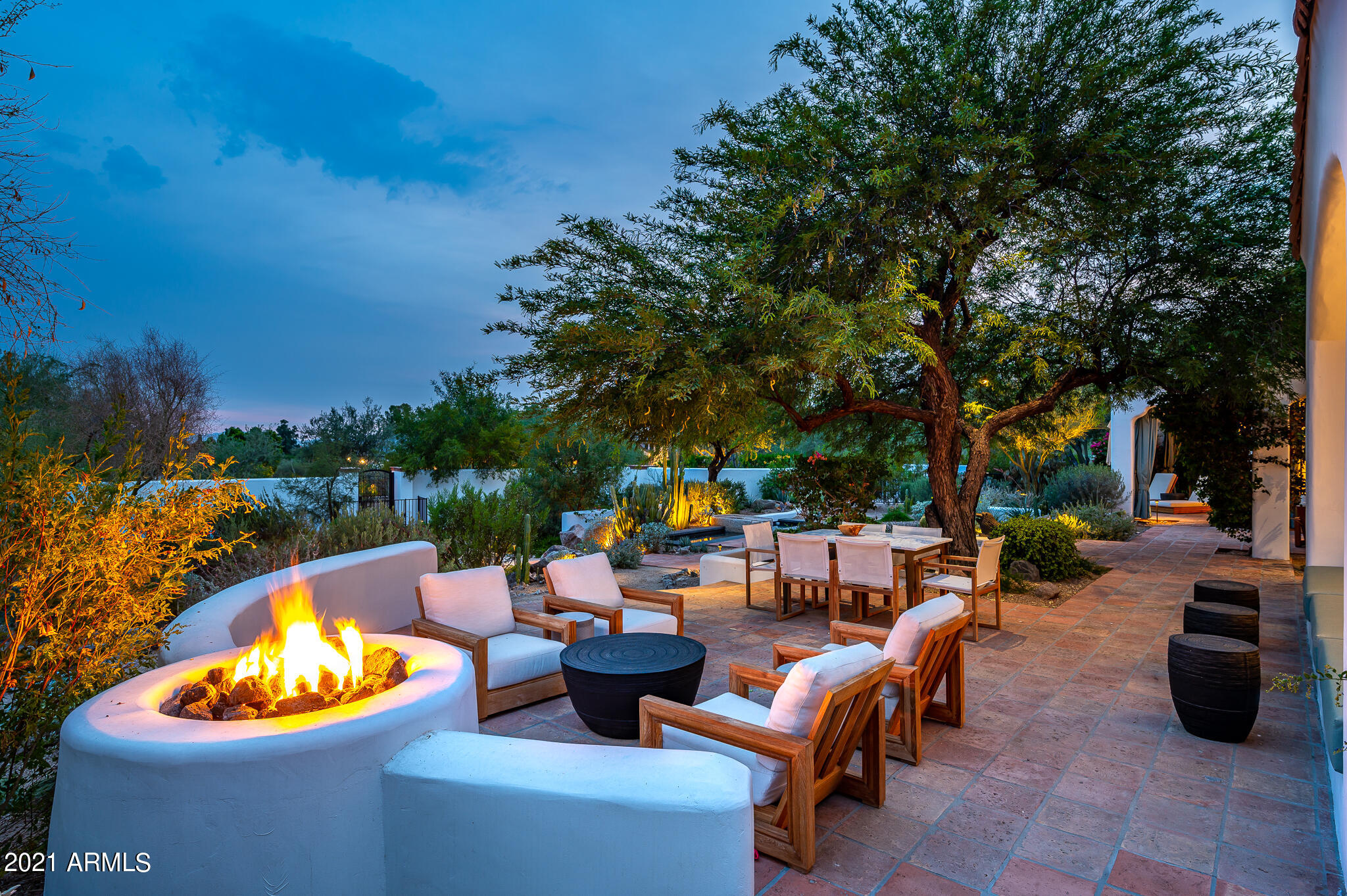 PARADISVE VALLES ESTATES - Residential