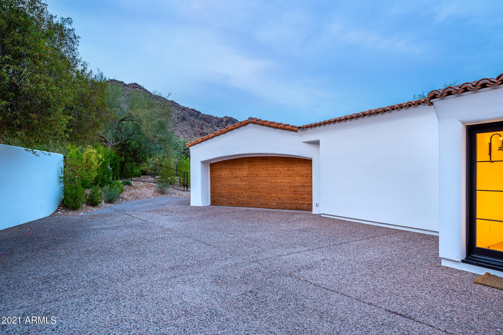 PARADISVE VALLES ESTATES - Residential