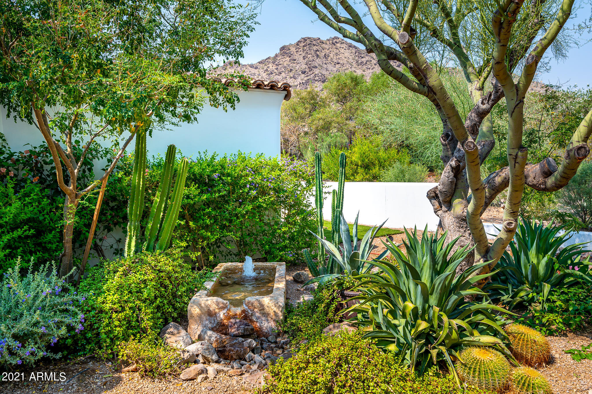 PARADISVE VALLES ESTATES - Residential
