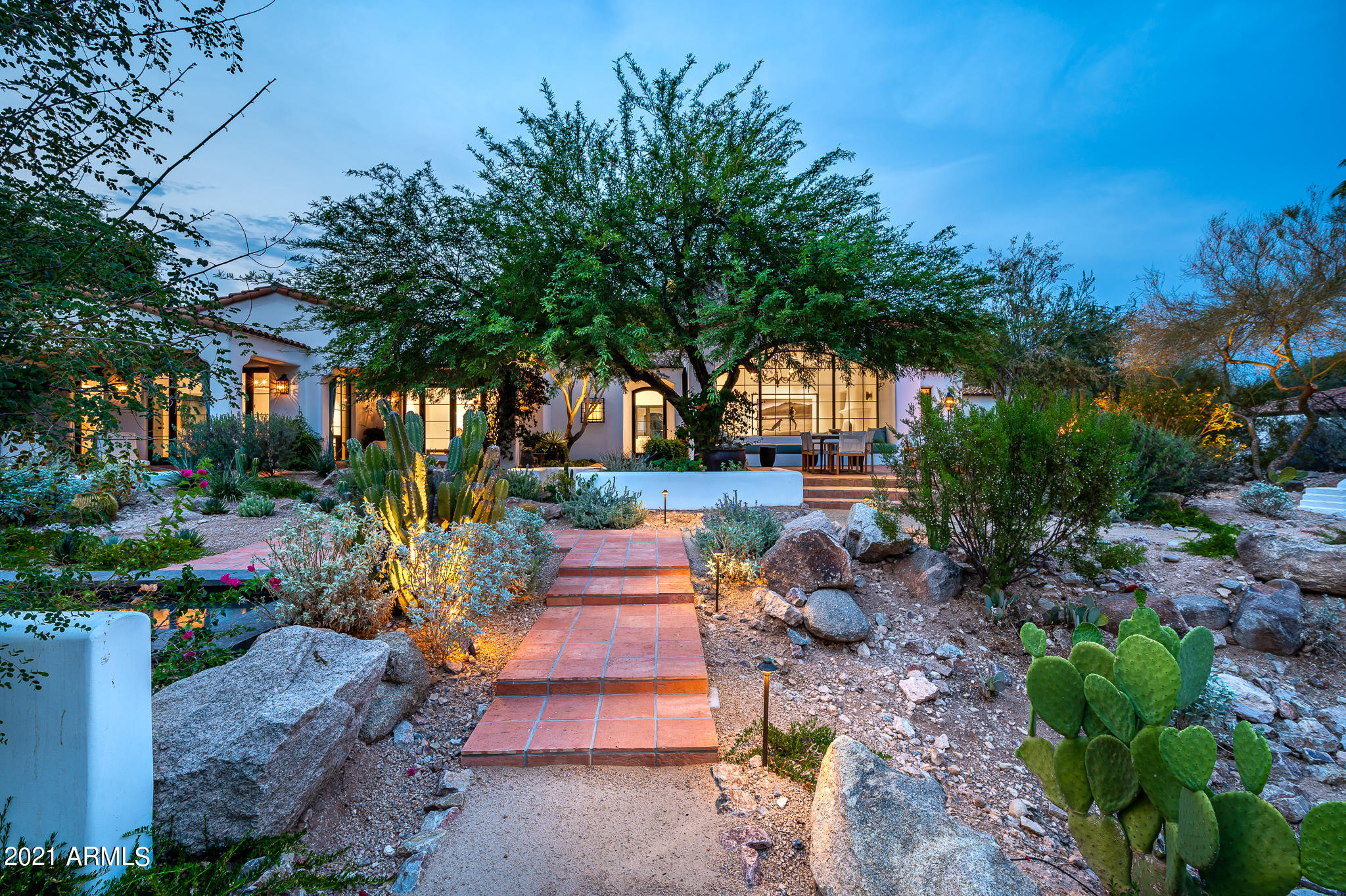 PARADISVE VALLES ESTATES - Residential