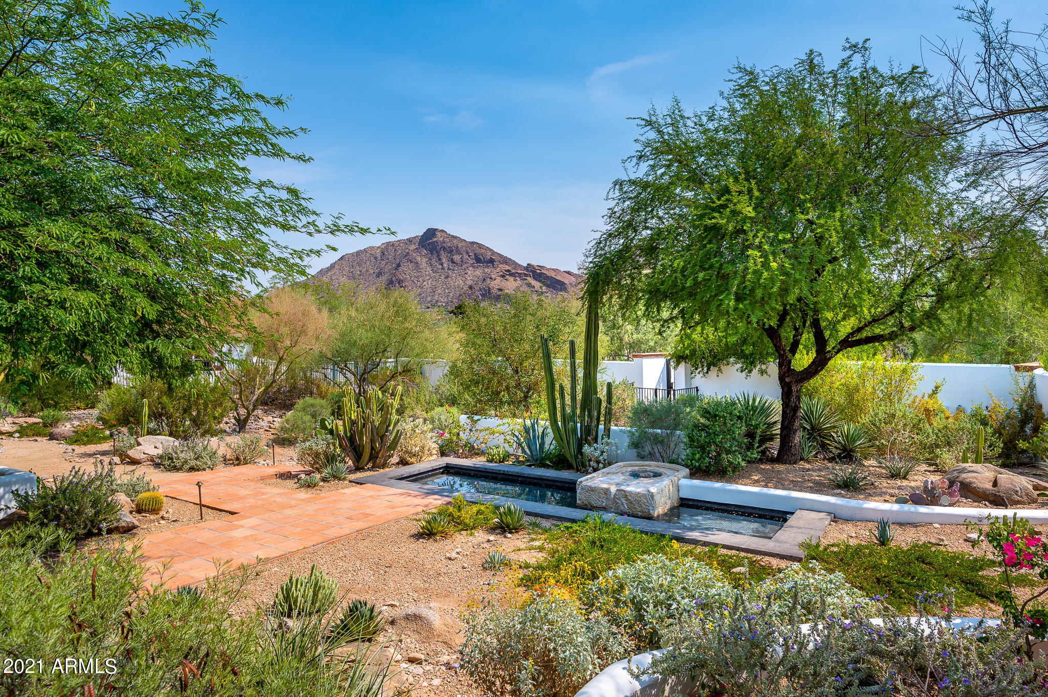 PARADISVE VALLES ESTATES - Residential