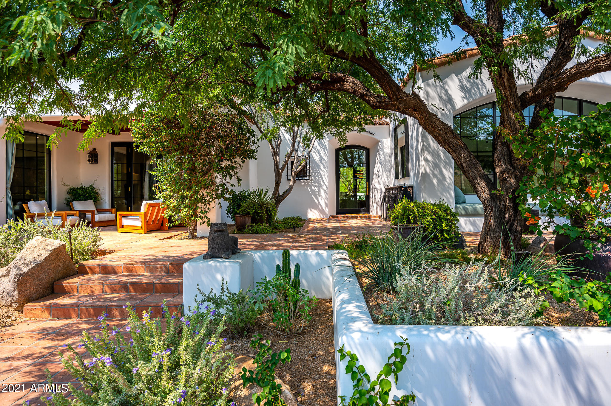 PARADISVE VALLES ESTATES - Residential