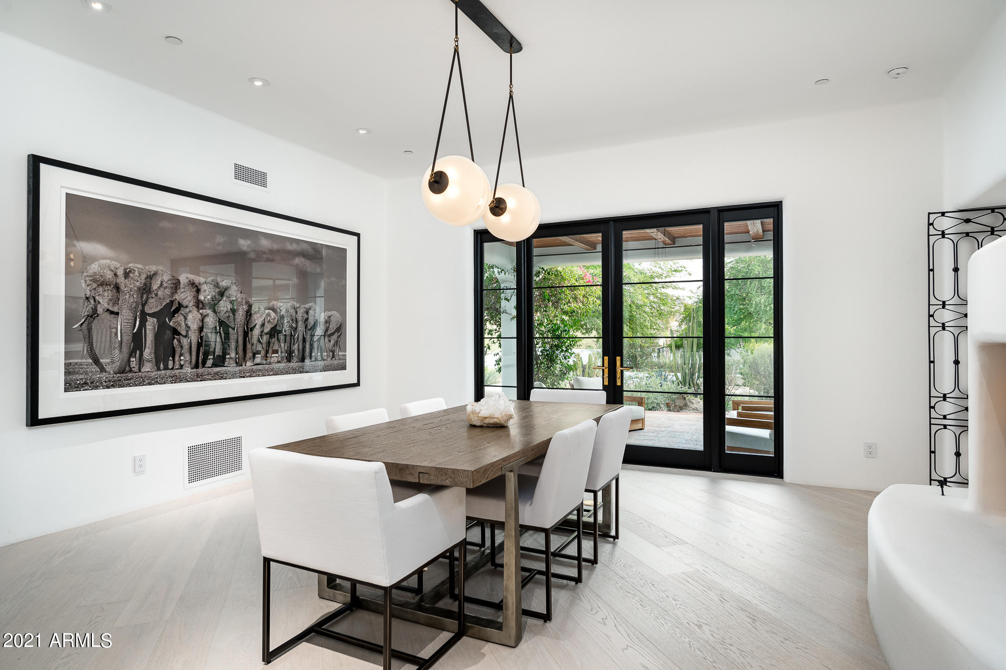 PARADISVE VALLES ESTATES - Residential