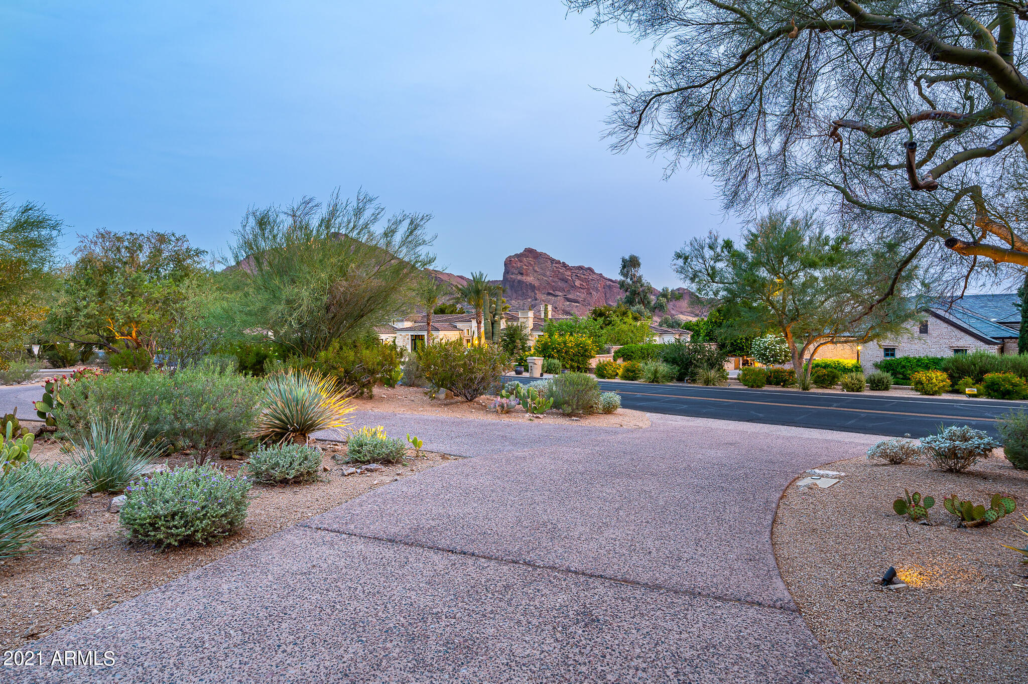 PARADISVE VALLES ESTATES - Residential