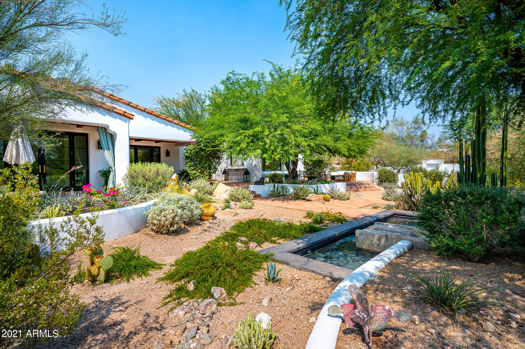 PARADISVE VALLES ESTATES - Residential