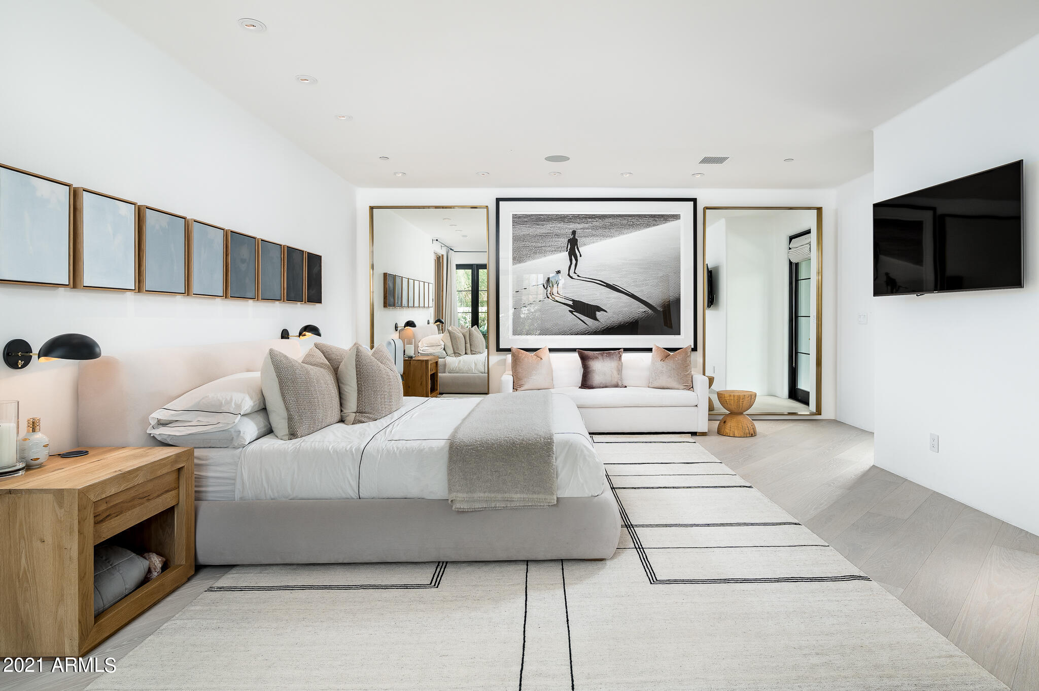 PARADISVE VALLES ESTATES - Residential