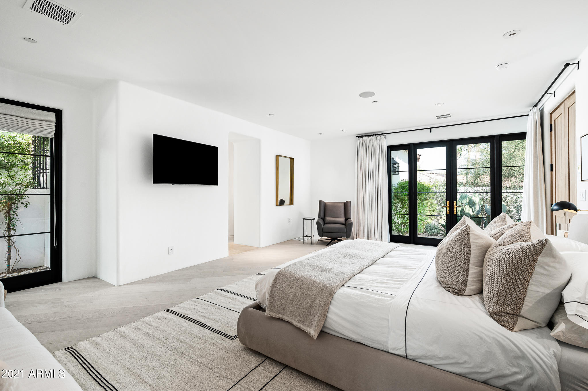 PARADISVE VALLES ESTATES - Residential