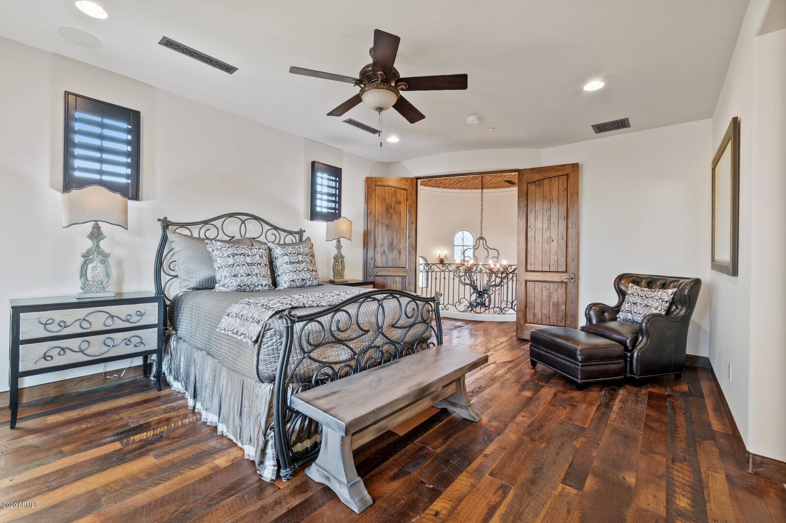 ESTANCIA - Residential