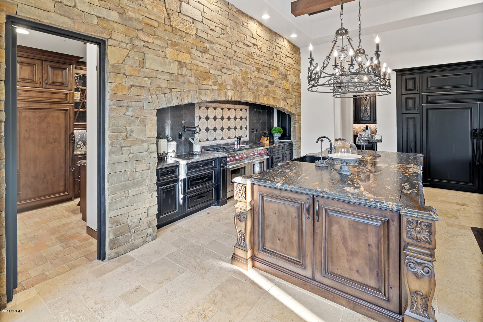 ESTANCIA - Residential