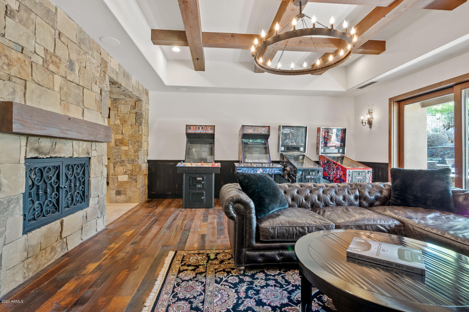ESTANCIA - Residential