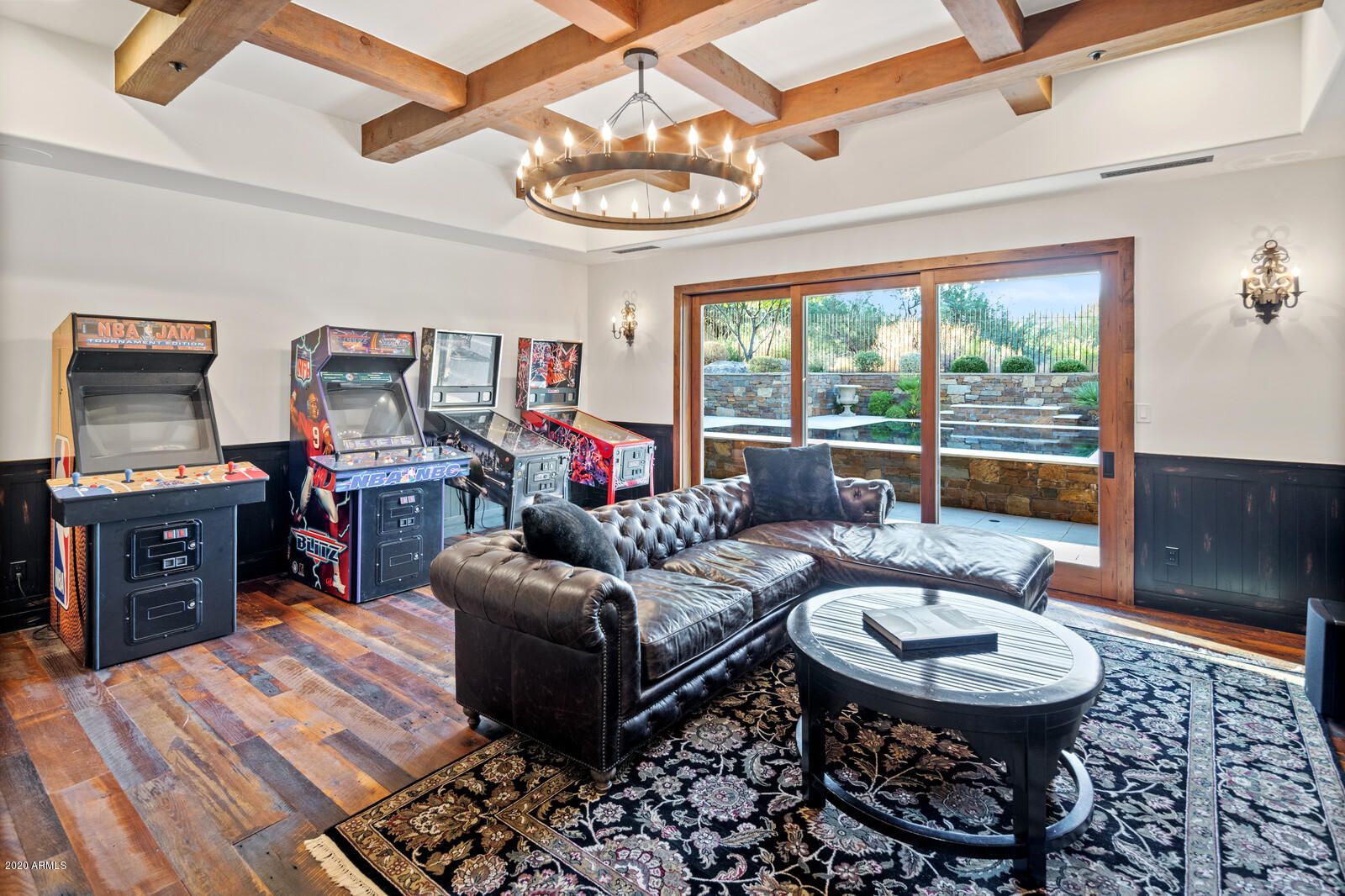 ESTANCIA - Residential