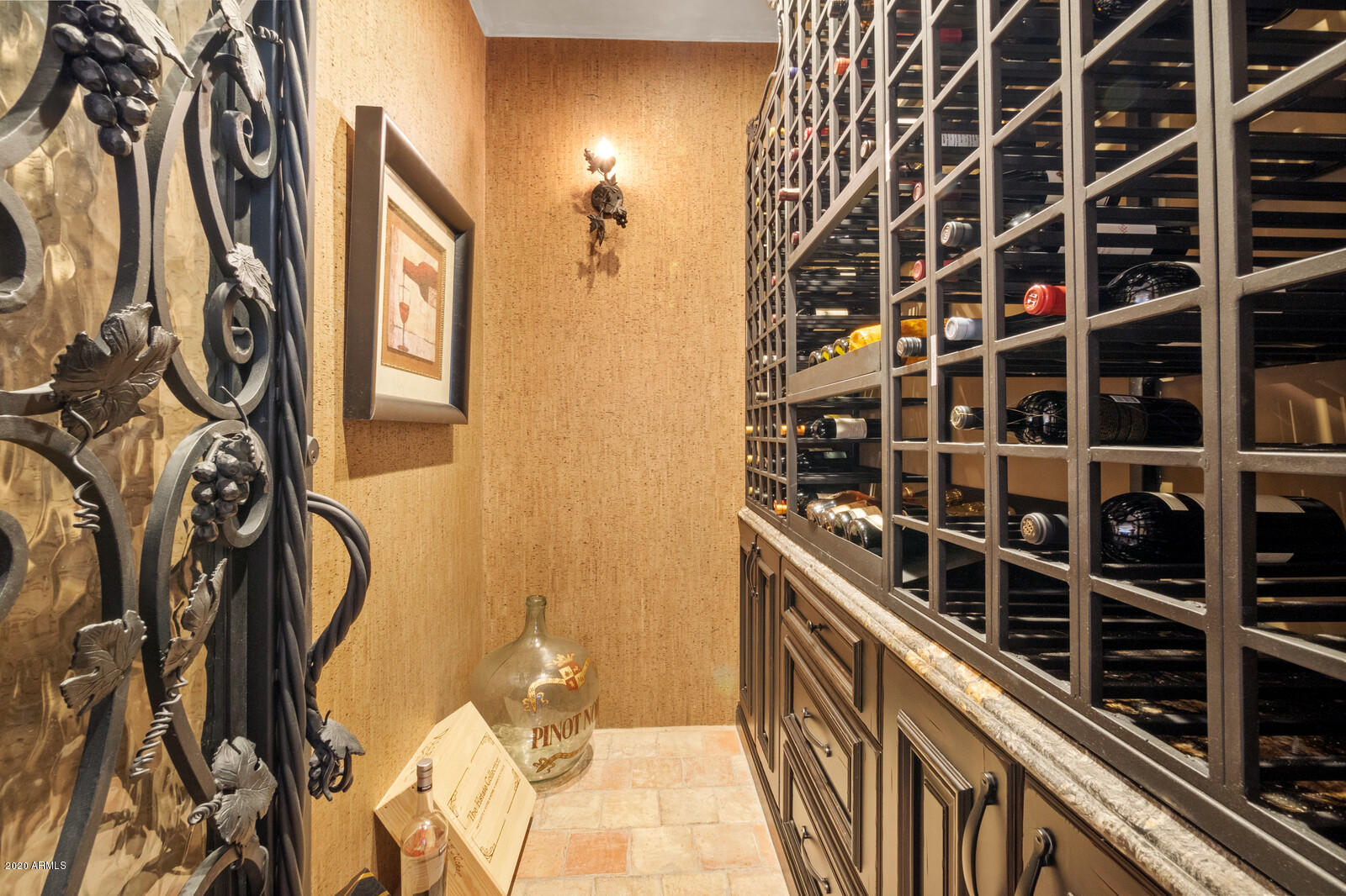 ESTANCIA - Residential