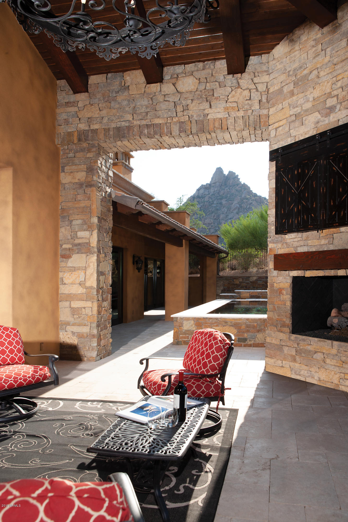 ESTANCIA - Residential