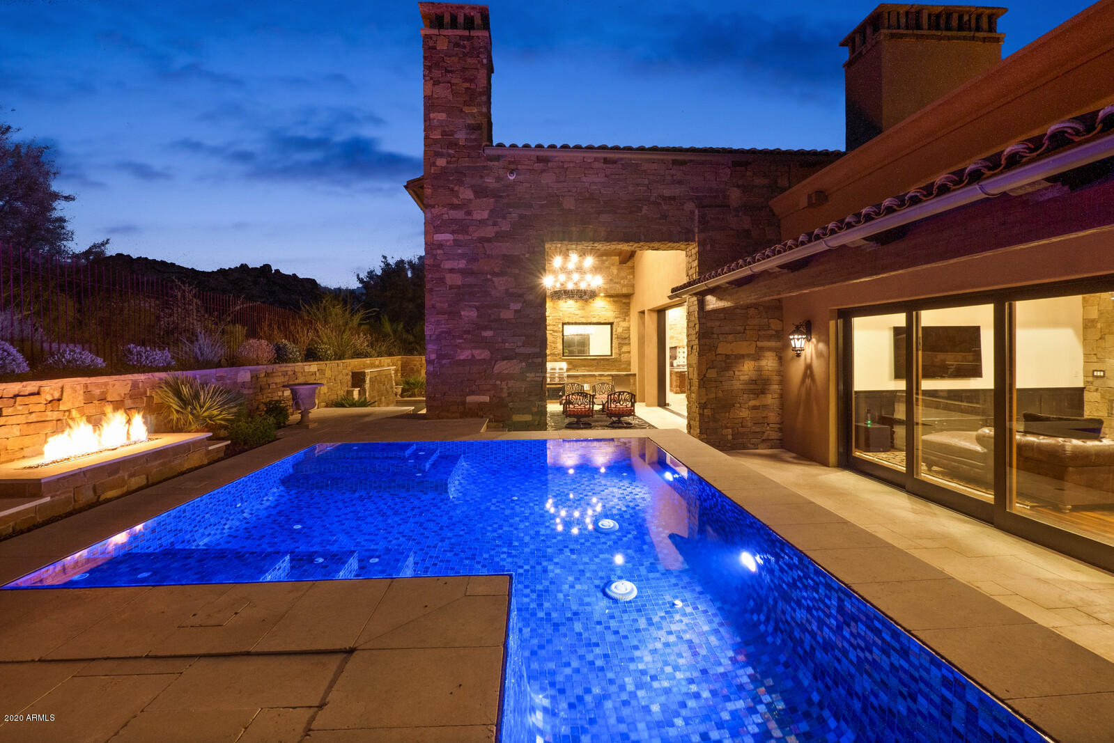 ESTANCIA - Residential