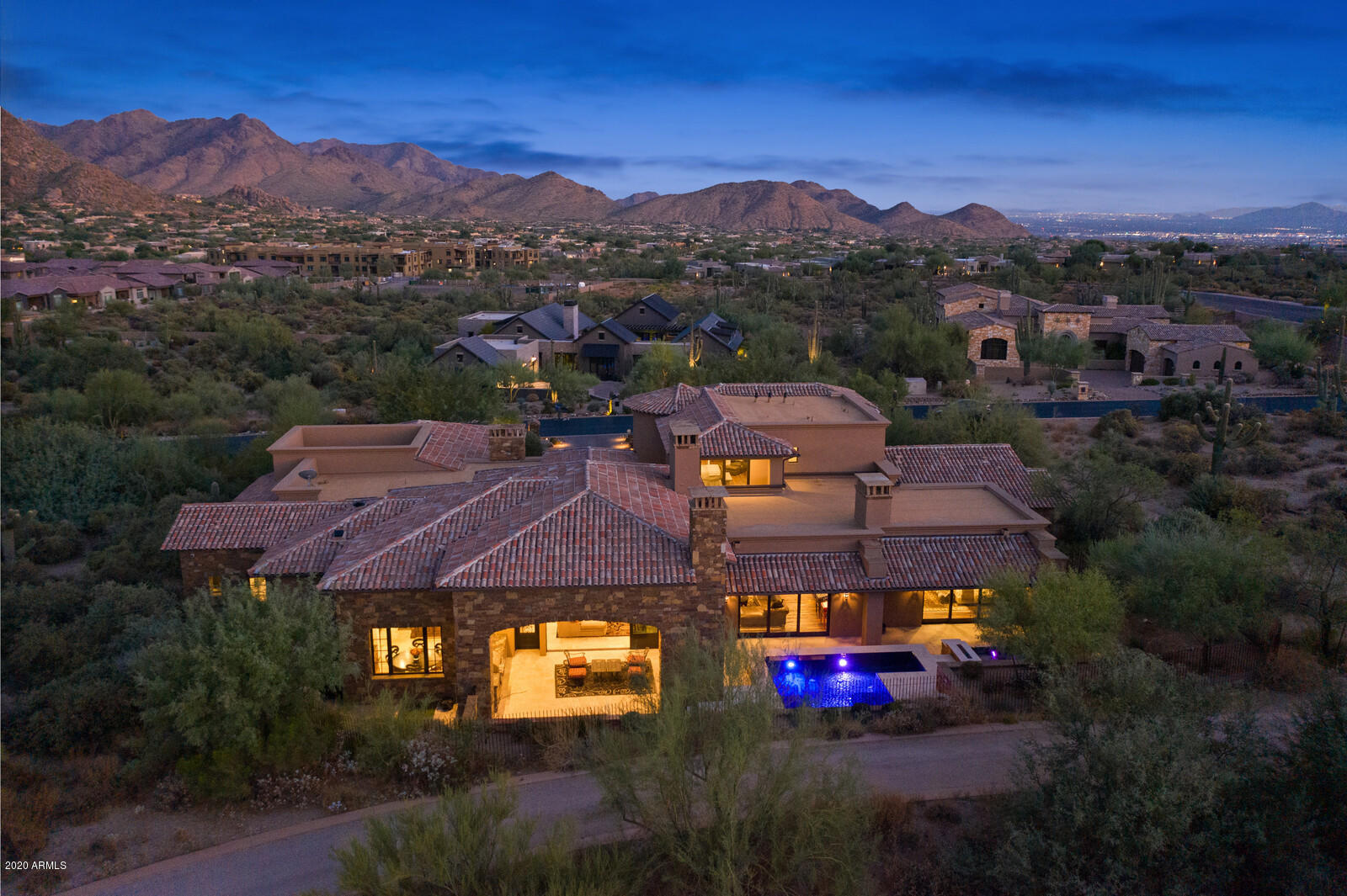 ESTANCIA - Residential