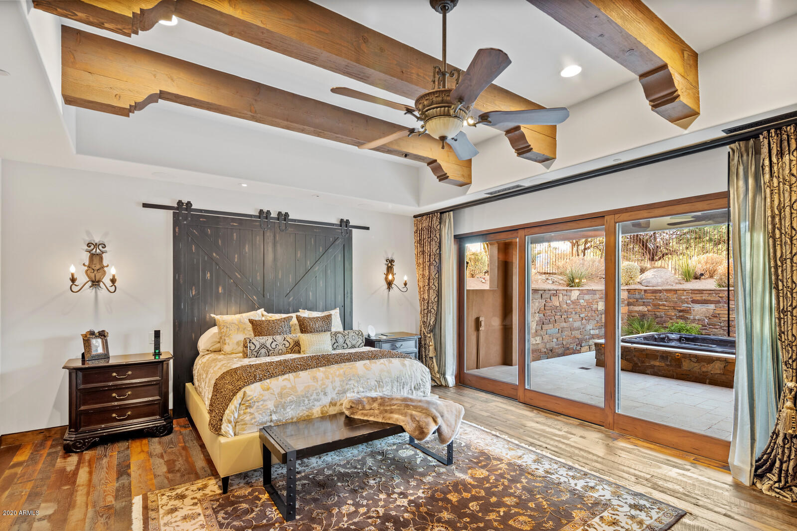 ESTANCIA - Residential