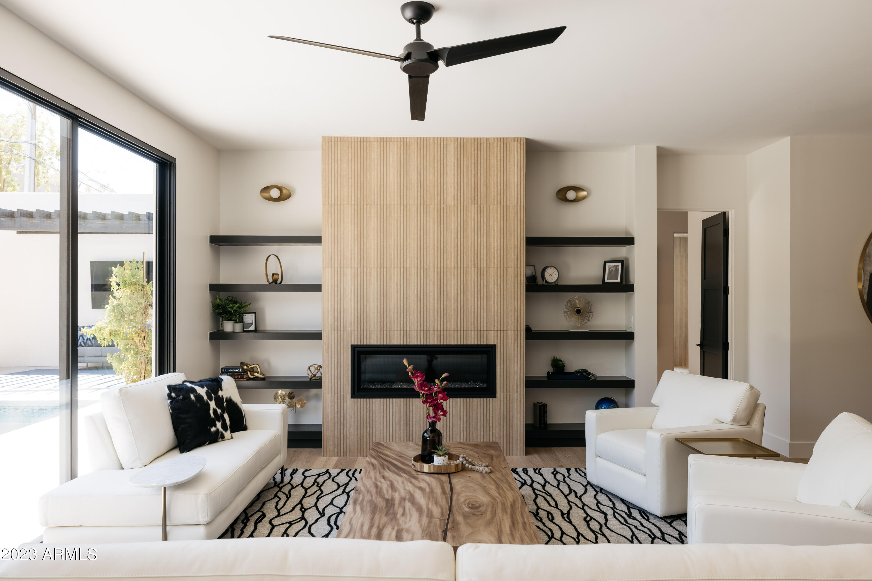 GARY LYN - Residential