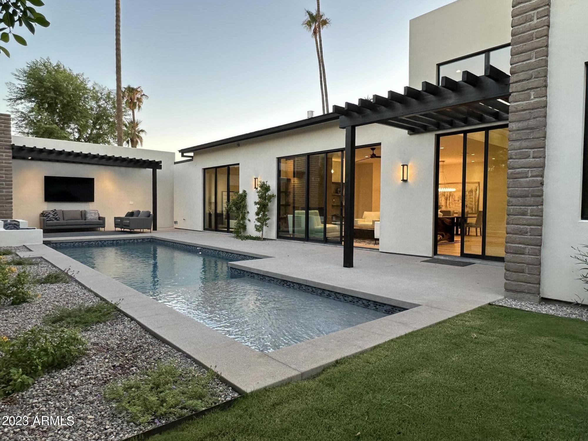 GARY LYN - Residential