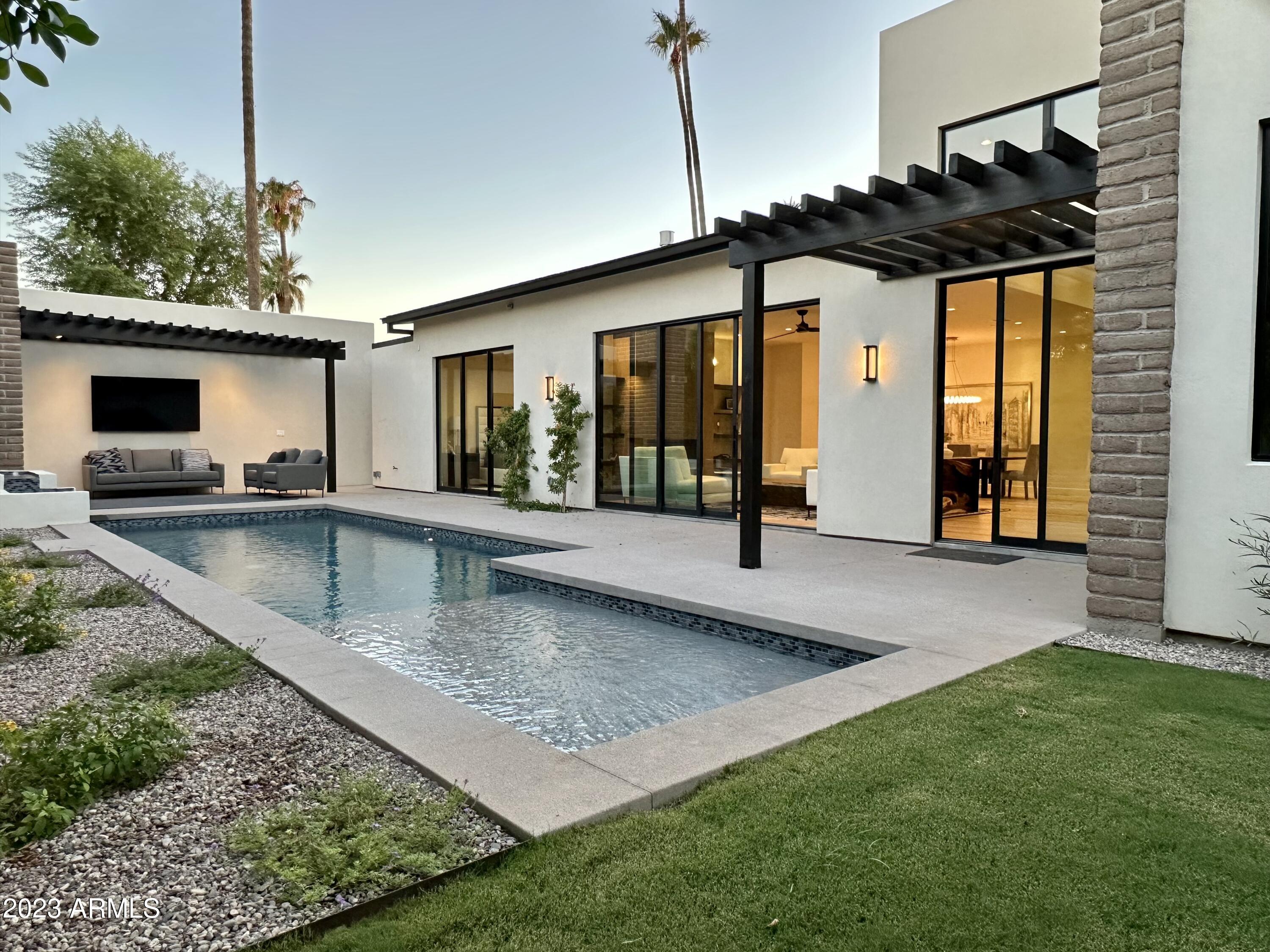 GARY LYN - Residential