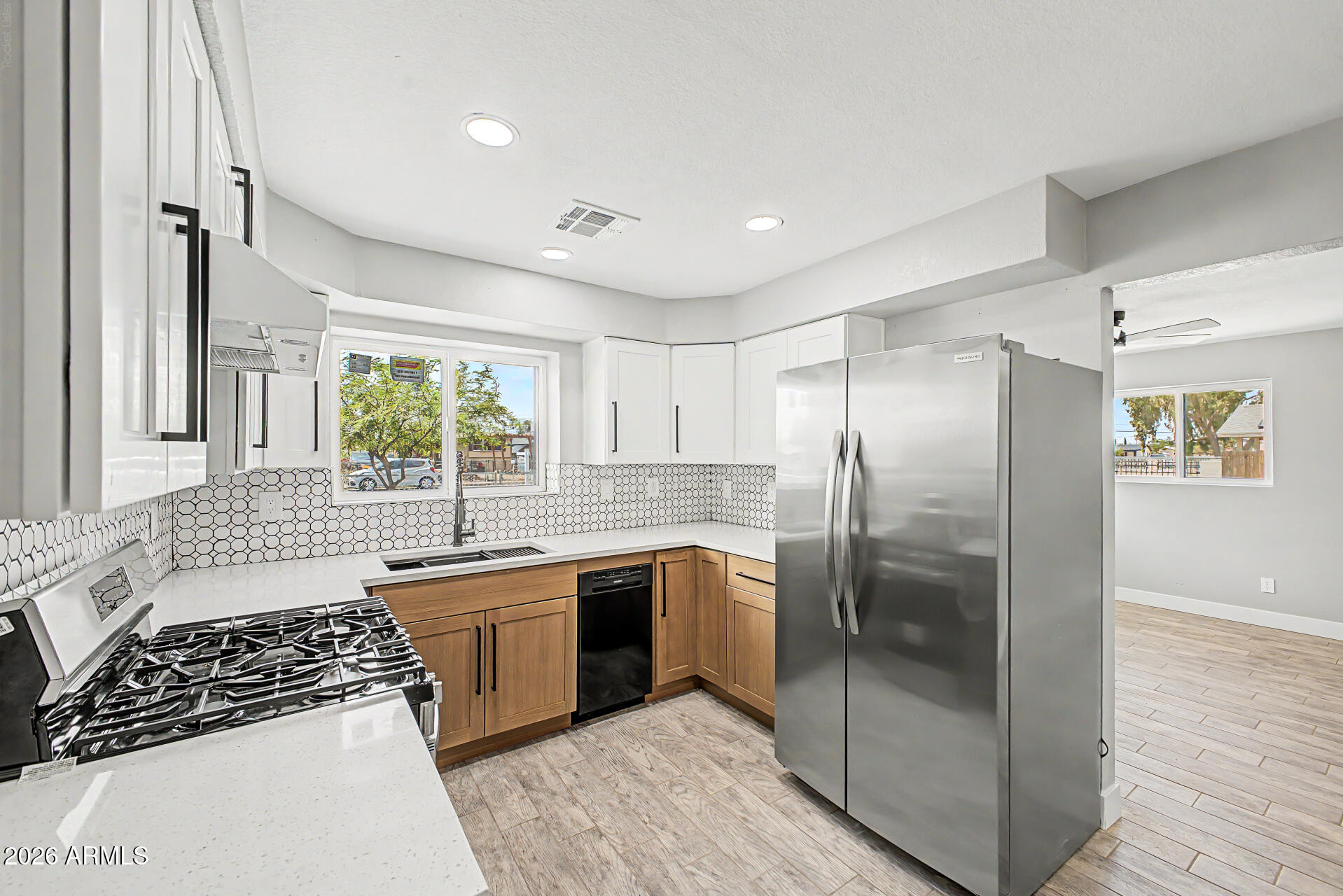 EASTLAND PARK - Residential