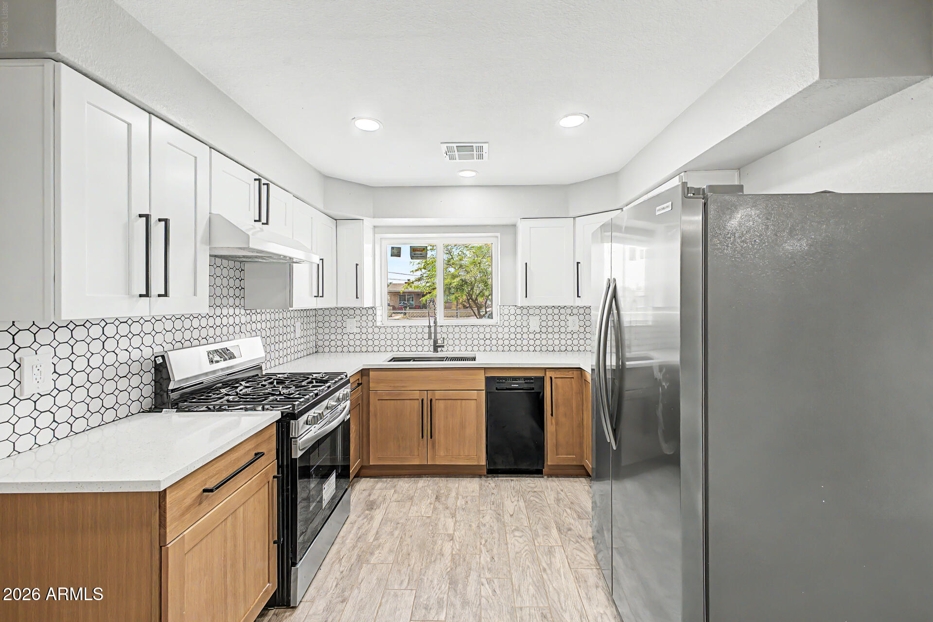 EASTLAND PARK - Residential