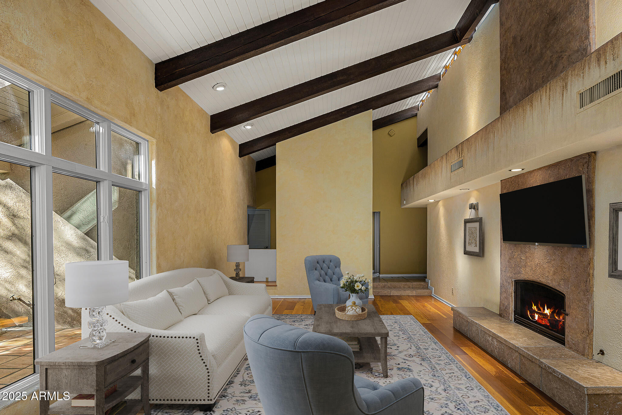CAMELBACK MANOR - Residential