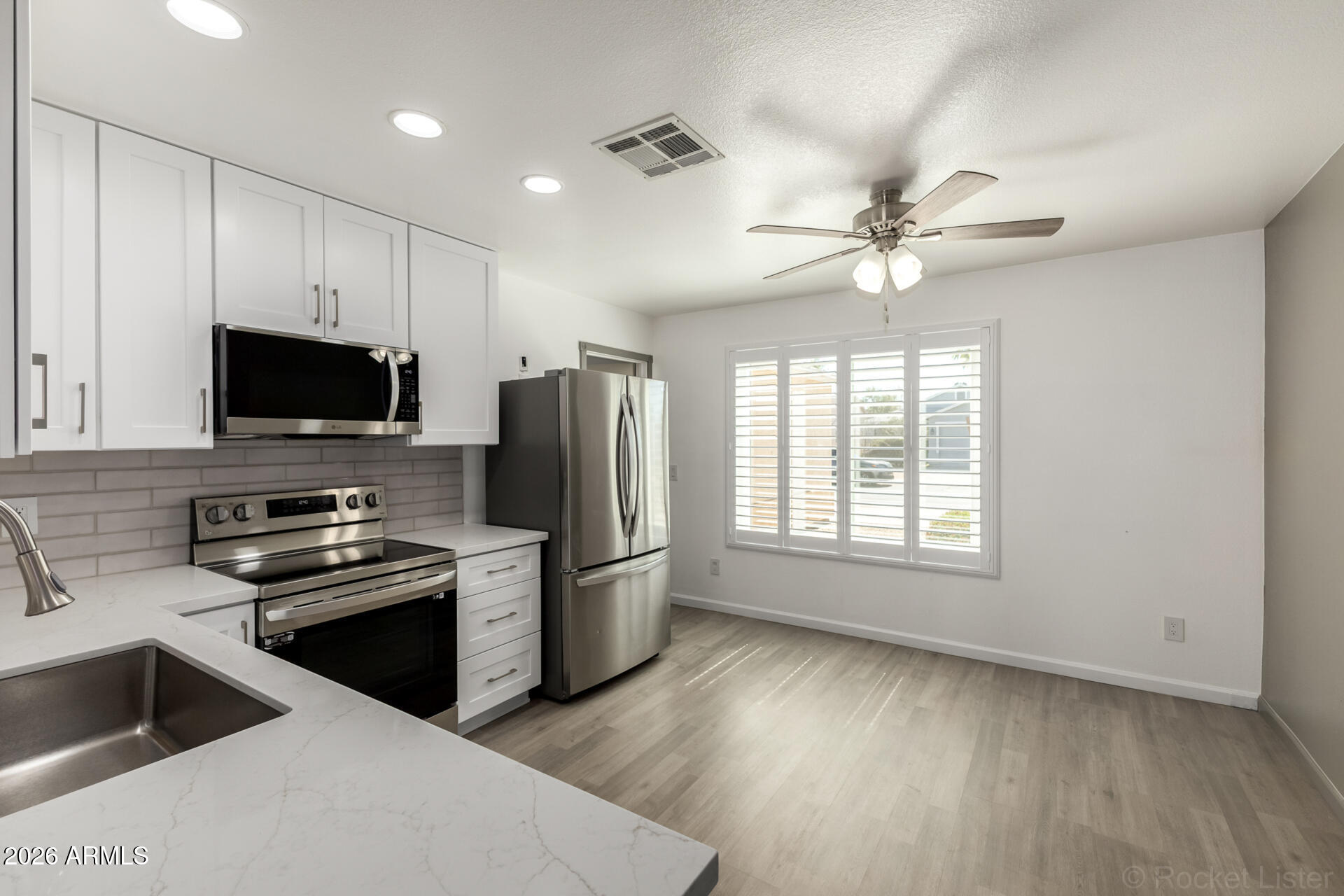 ARIZONA BRISAS PHASE 1 - Residential