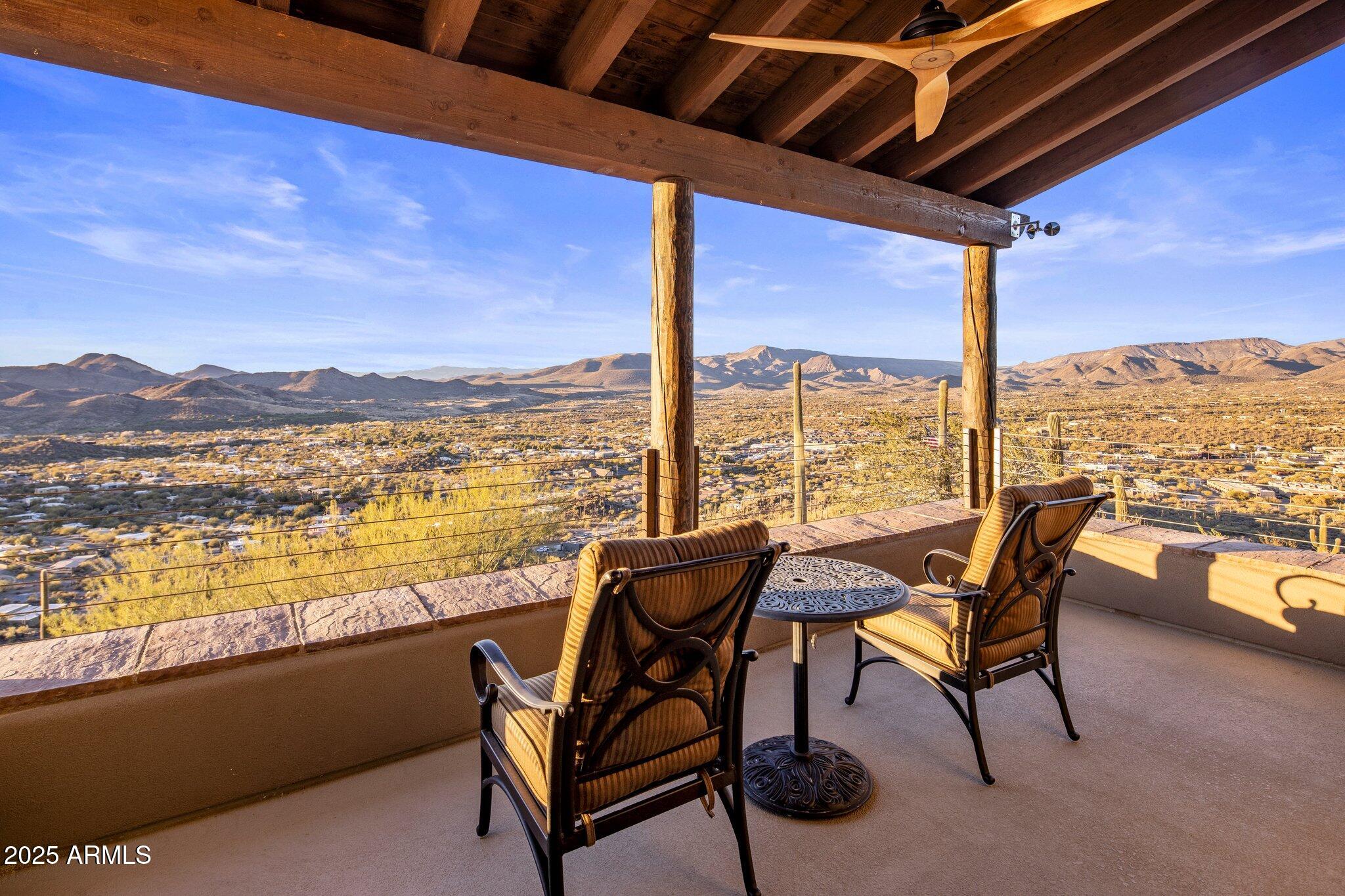 Black Mountain Ridgeline-Endless Sunrise/Sunset Views high above Cave Creek! - Residential