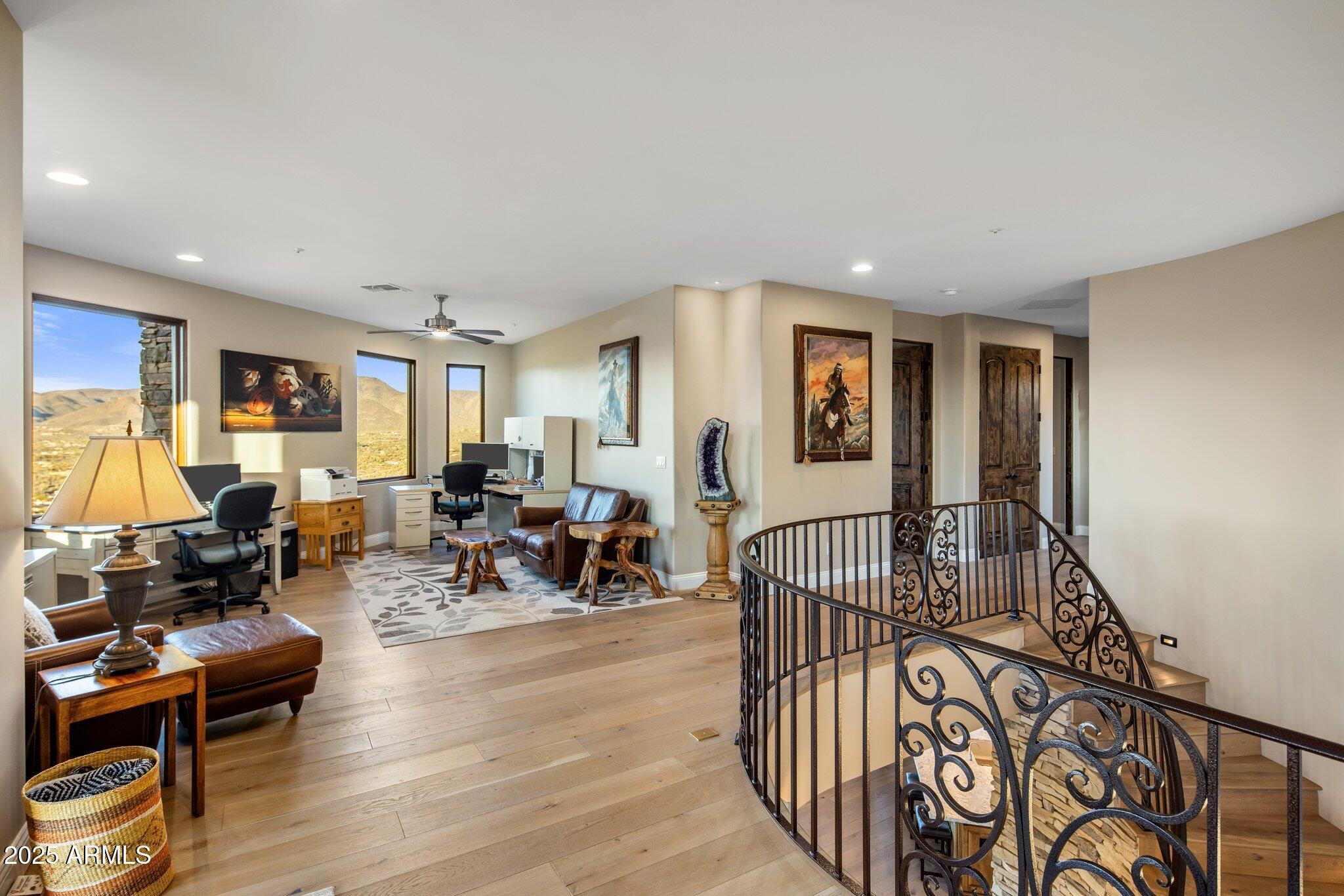 Black Mountain Ridgeline-Endless Sunrise/Sunset Views high above Cave Creek! - Residential