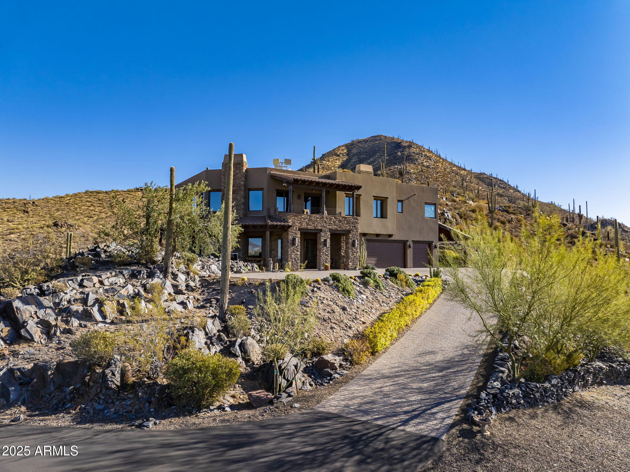 Black Mountain Ridgeline-Endless Sunrise/Sunset Views high above Cave Creek! - Residential